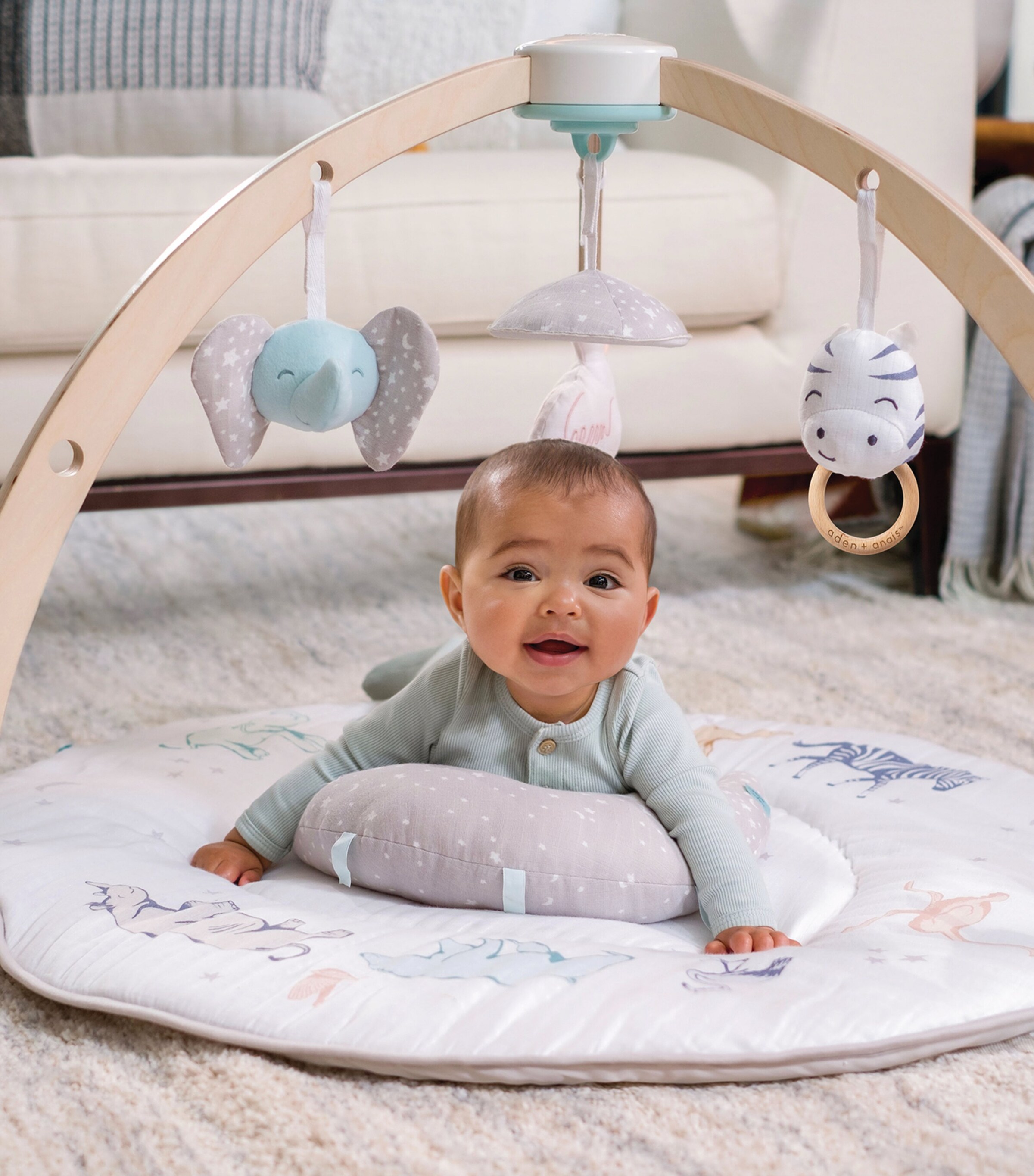 aden + anais Baby Activity Gym Rising Star Image 9