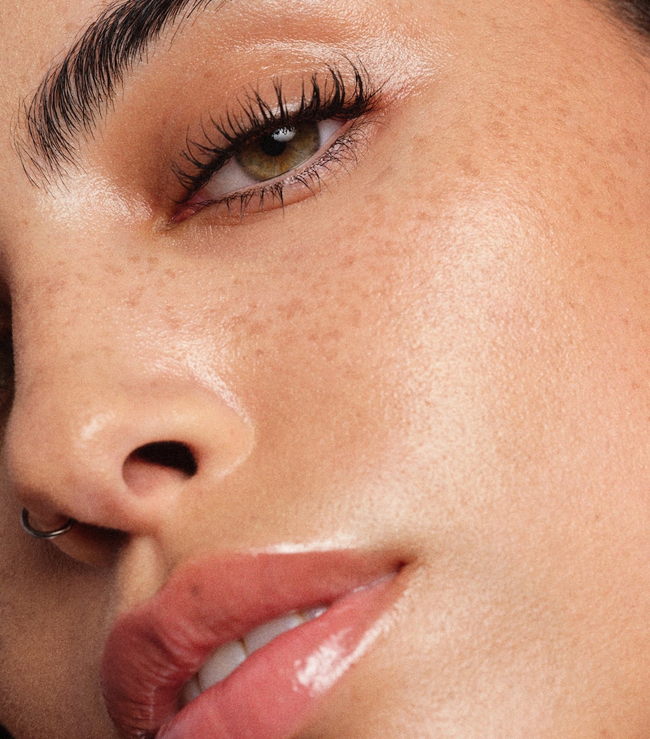 Beauty Balm Serum Boosted Skin Tint SHADE 8 Image 8