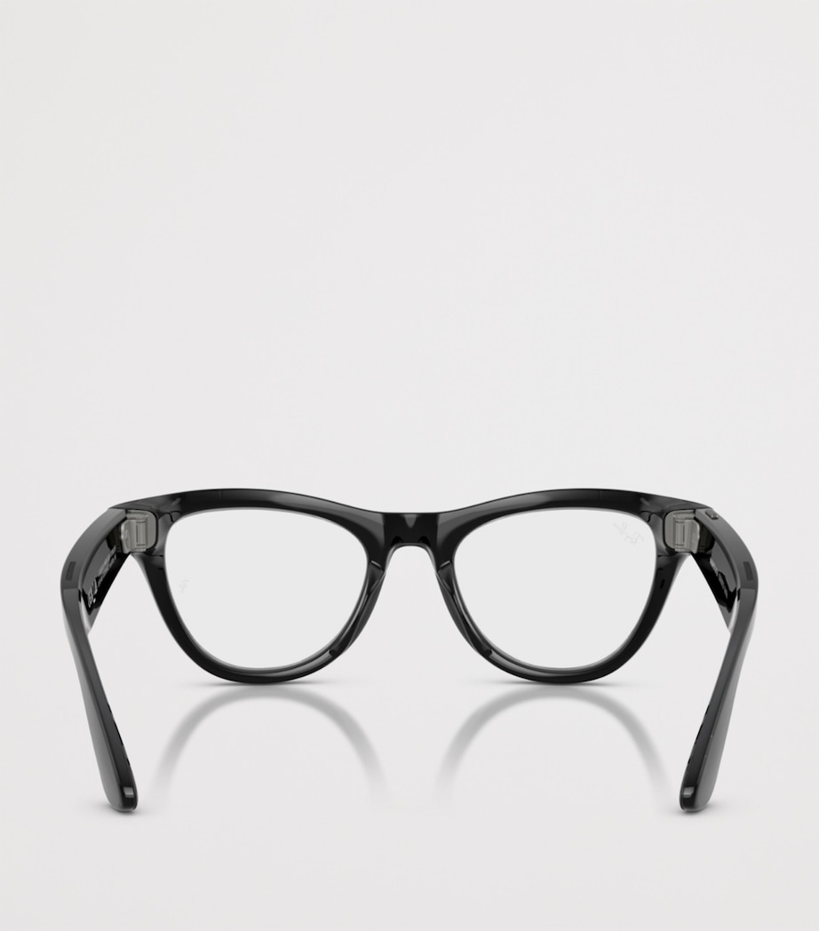 Ray-Ban x Meta Smart Skyler Sunglasses Image 3