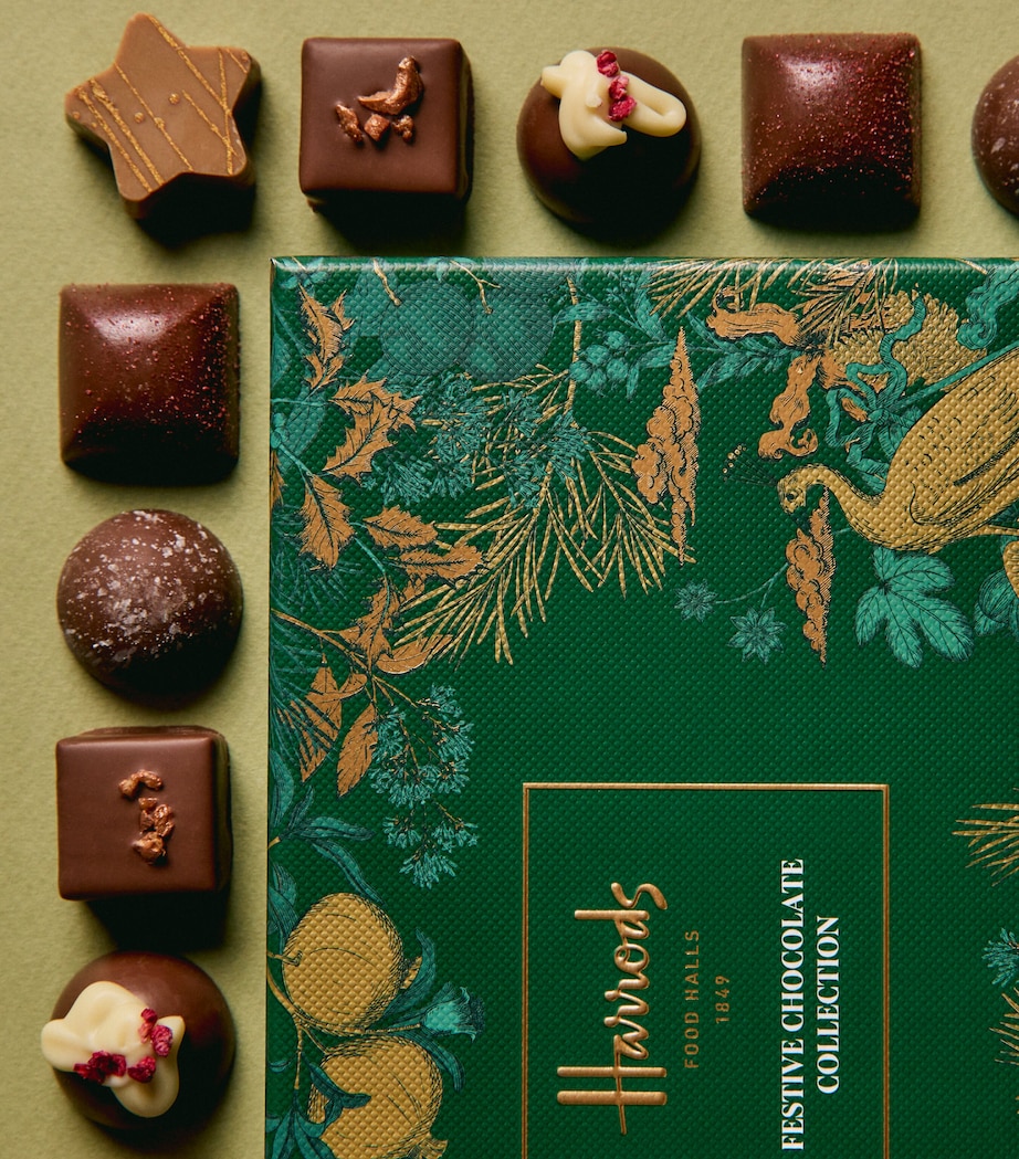 Festive 15-Piece Chocolate Collection Box (120g) NO COLOUR Image 2