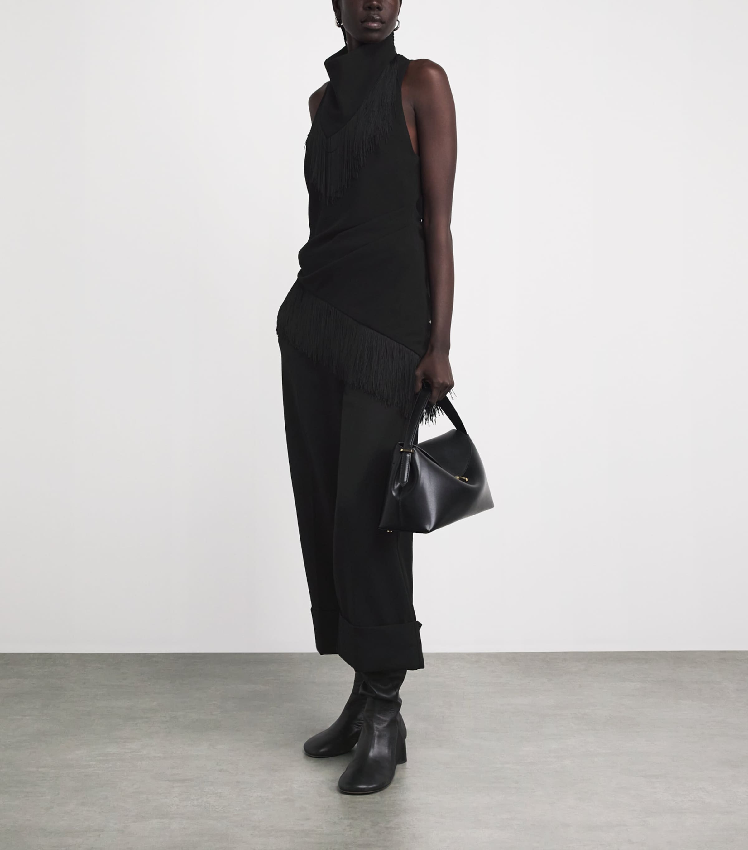 CAMILLA AND MARC Womens Fringed Asymmetric Dune Top Dblk Black Image 2