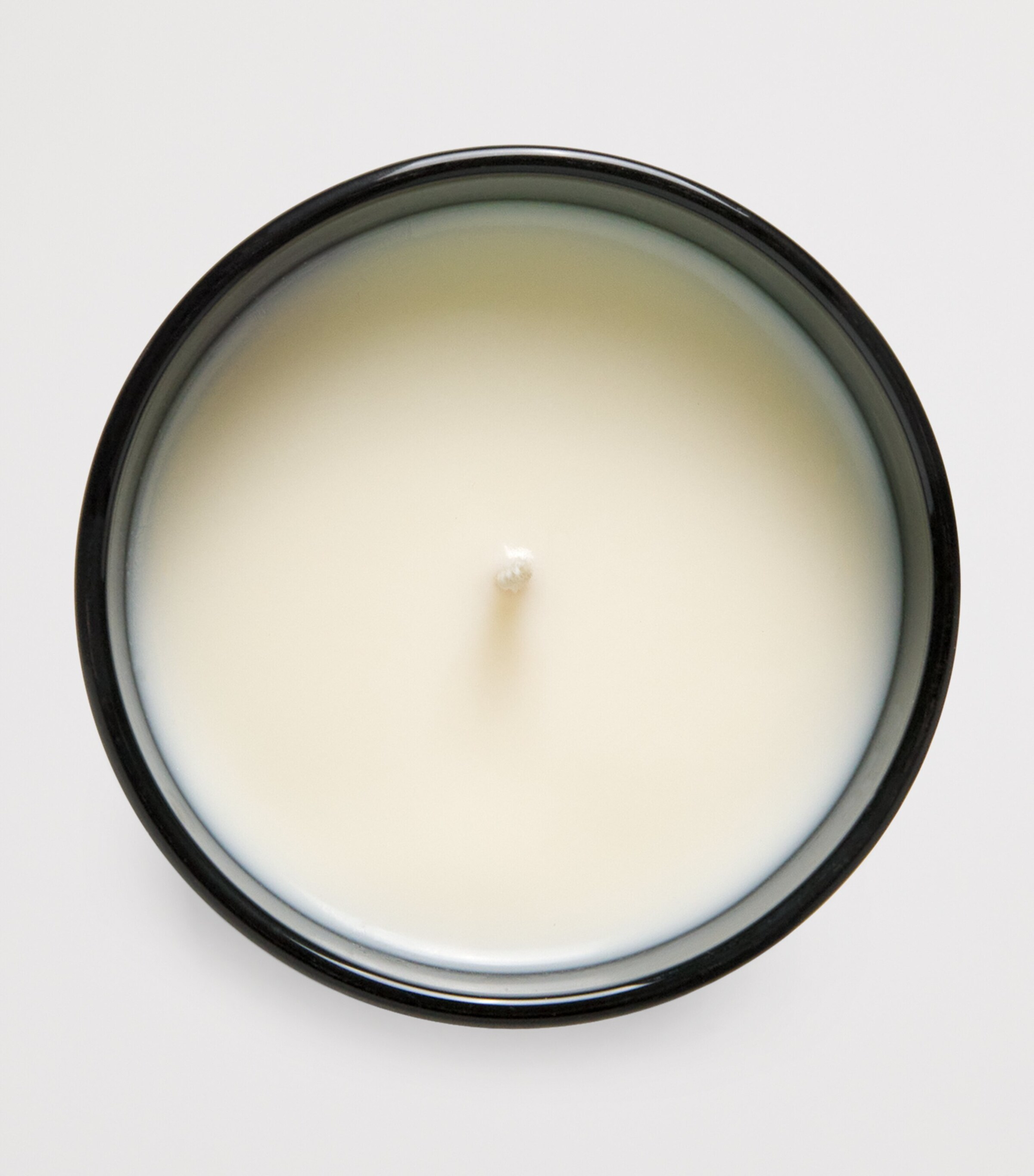 Soliflor Scented Candle (210g) IVORY Image 3