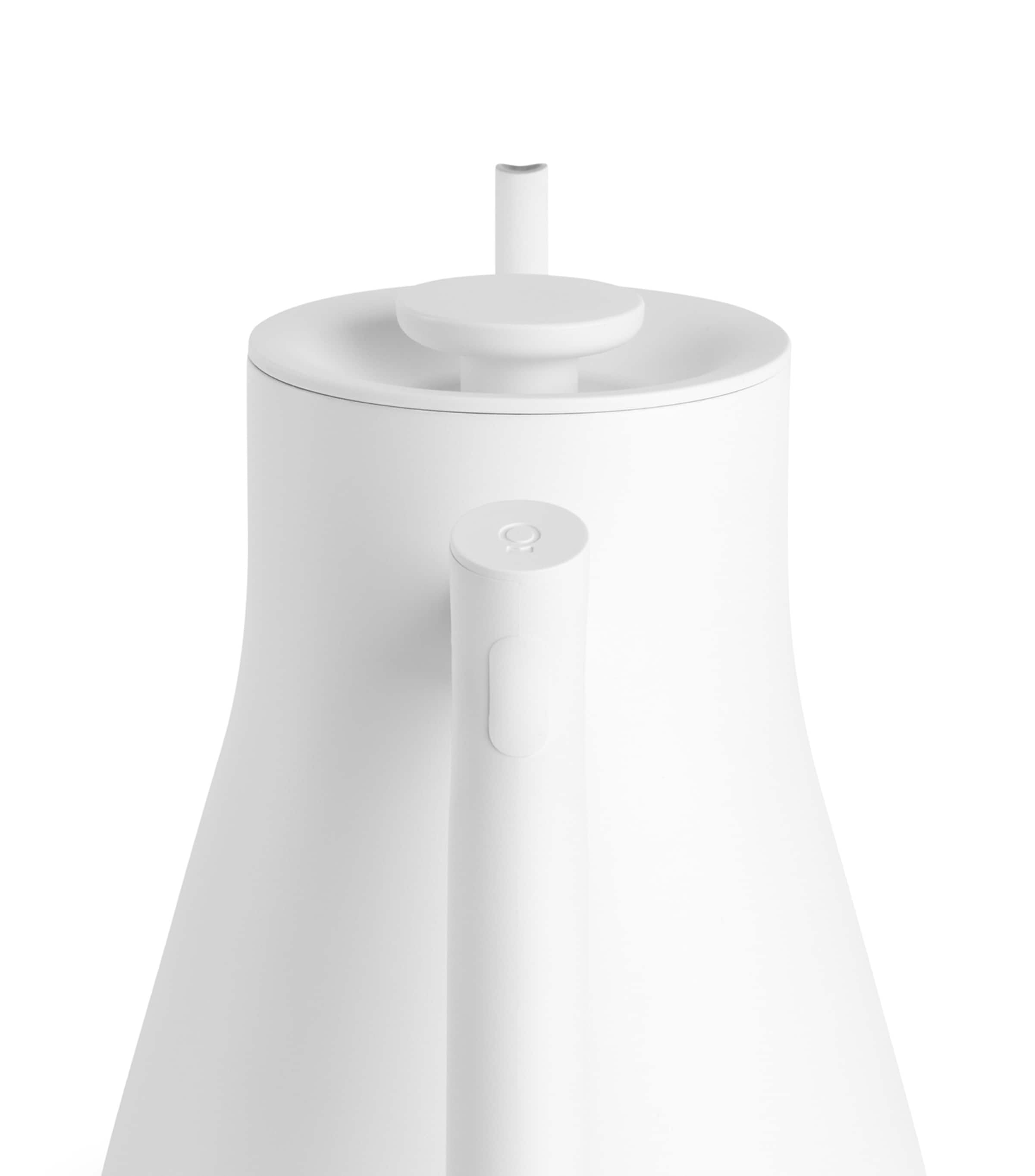 Stagg EKG Pro Electric Kettle MATTE WHITE Image 2