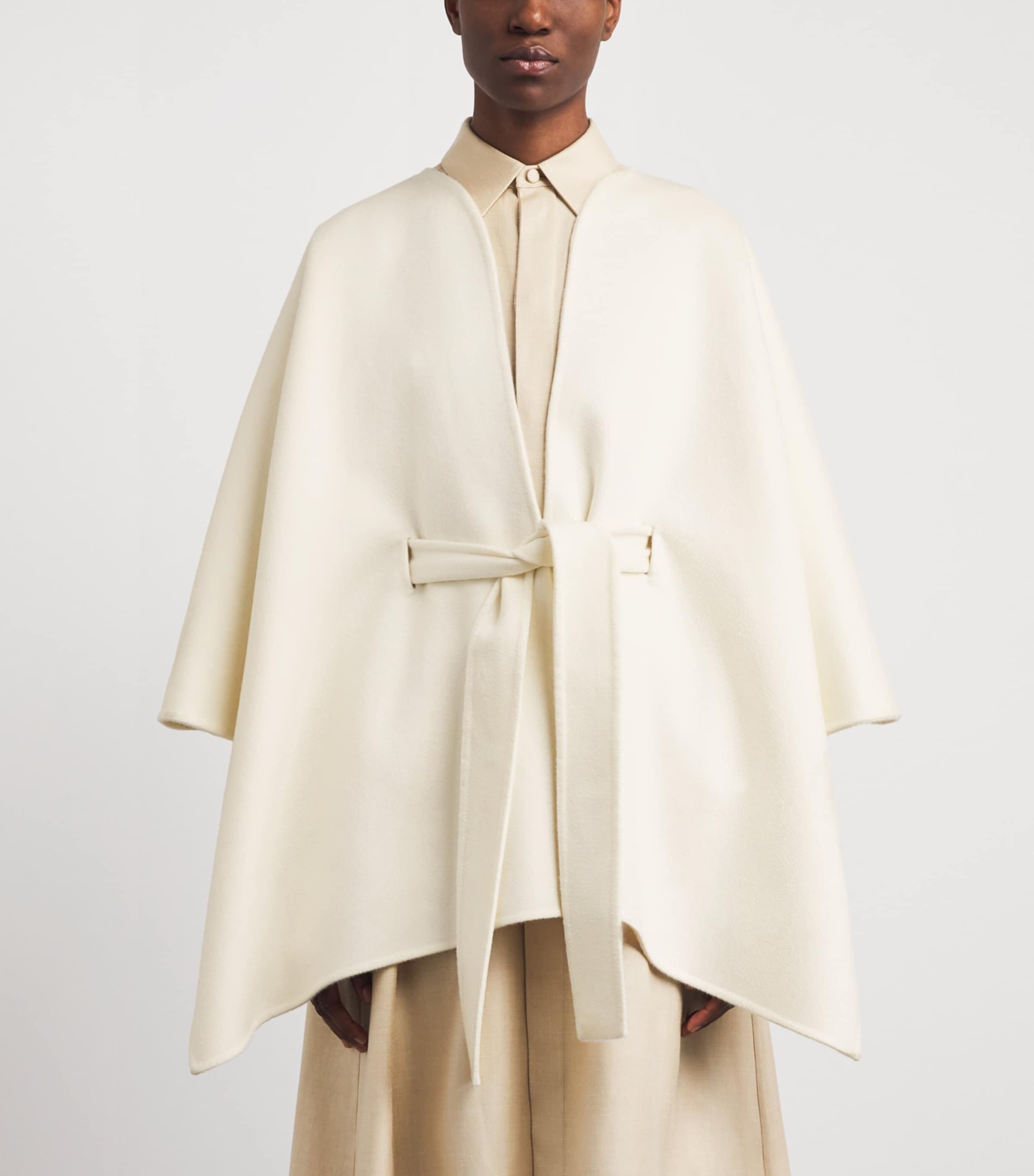 Colombo Womens Cashmere Belted Cape Image 4