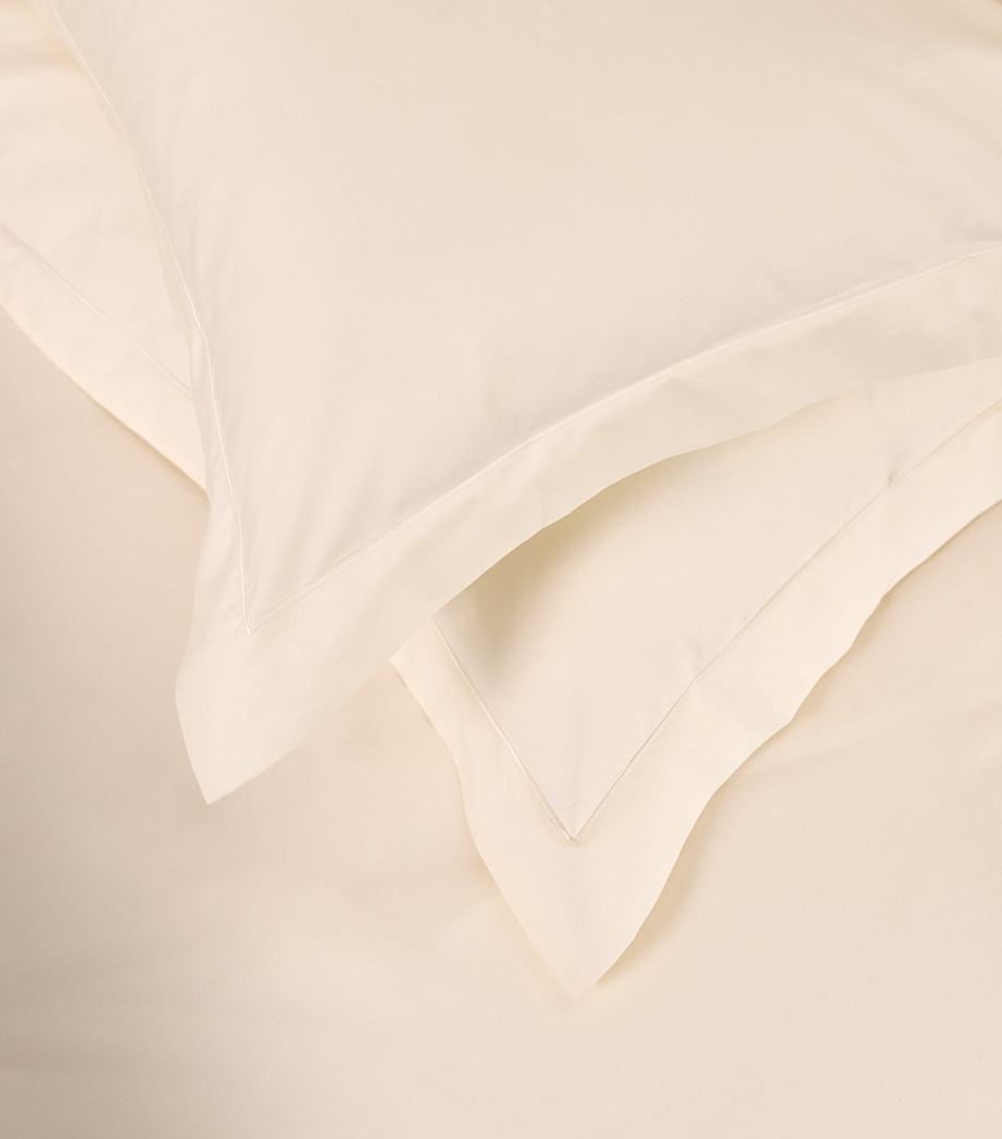 Harrods of London Chester Super King Fitted Sheet (200cm x 180cm) Ivory Image 7