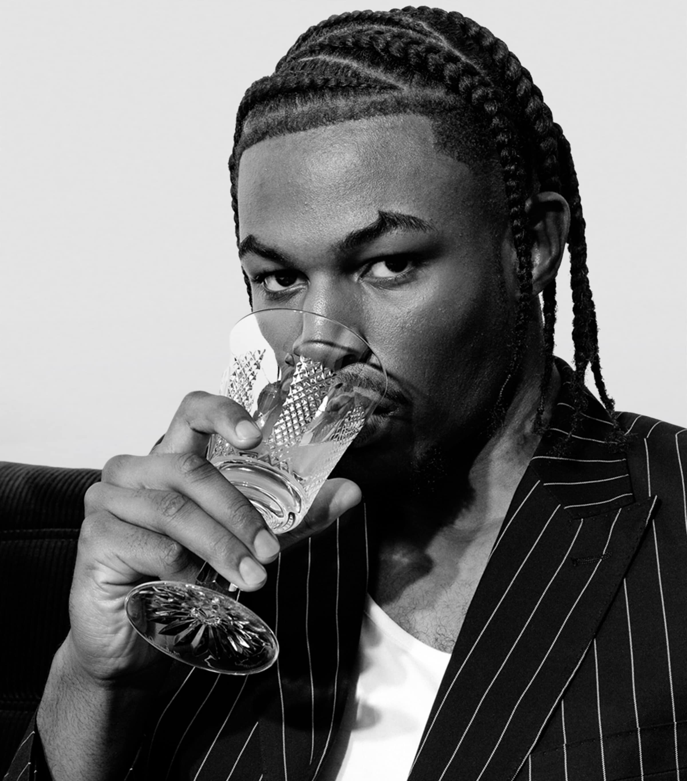 Set of 4 Crystal Hibernia Mastercraft Wine Glasses (280ml) CLEAR Image 5