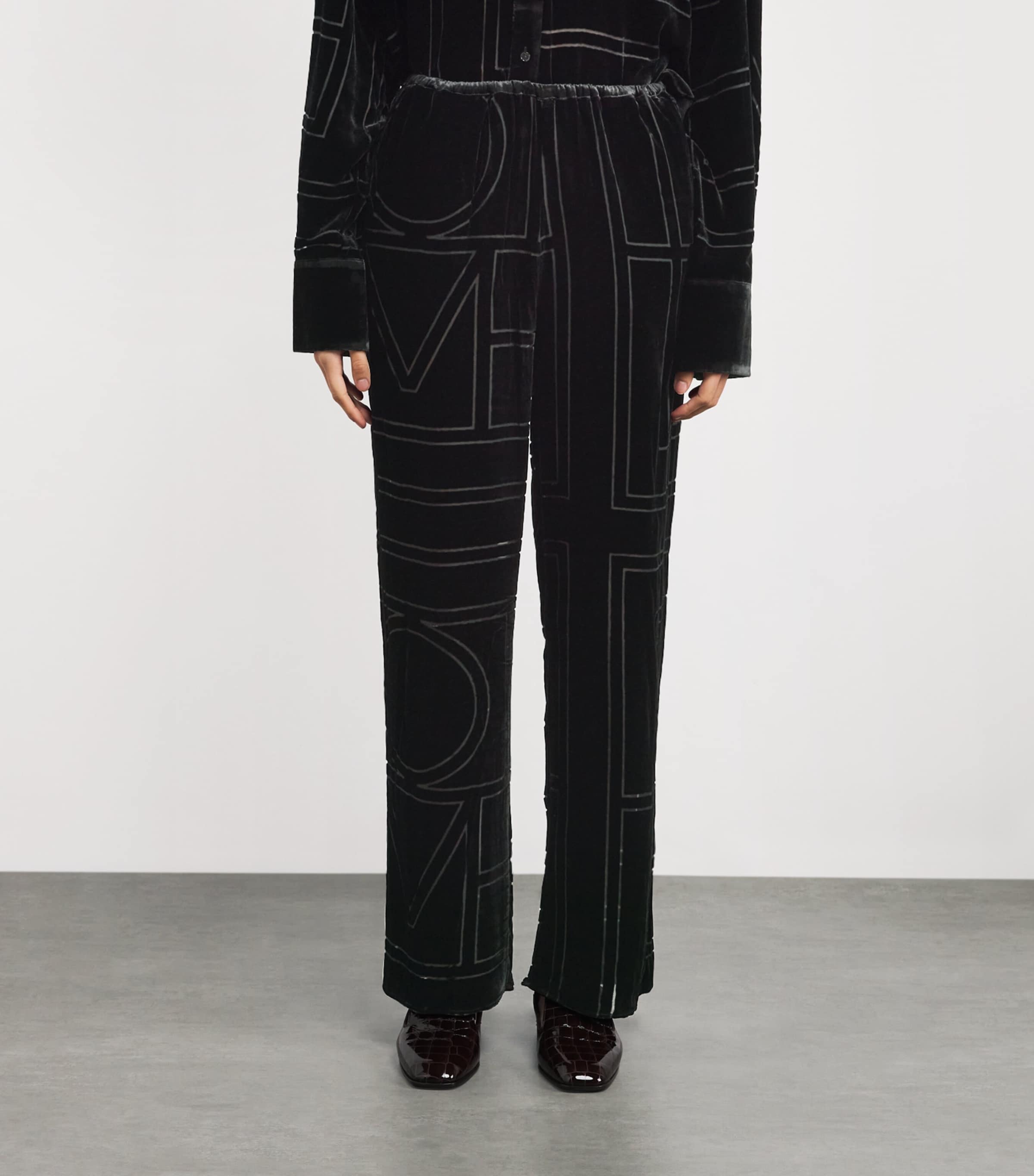 Silk Monogram Wide-Leg Trousers 001 BLACK Image 3