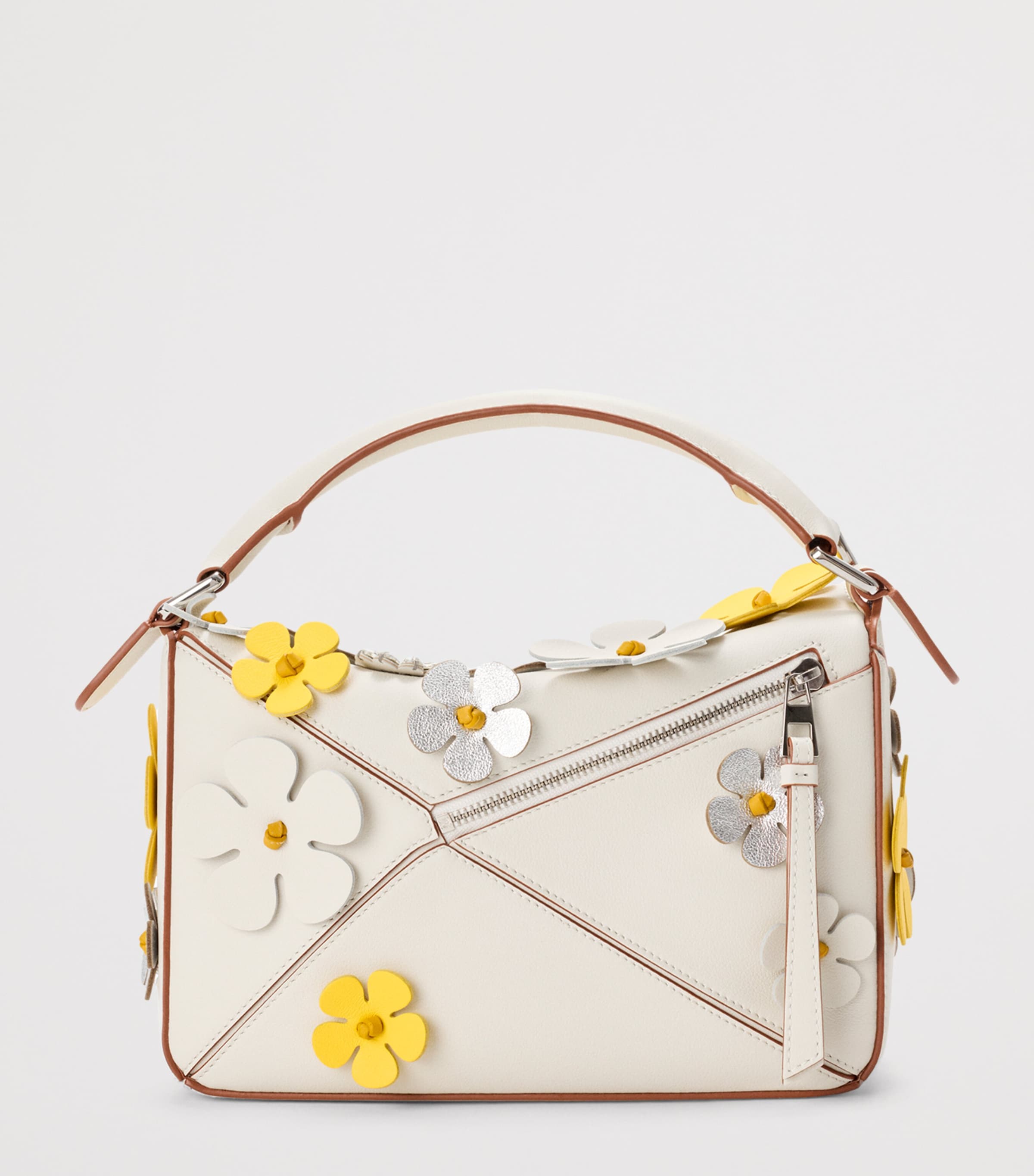 LOEWE x Paula's Ibiza Small Daisy-Embellished Puzzle Top-Handle Bag Soft White Image 4