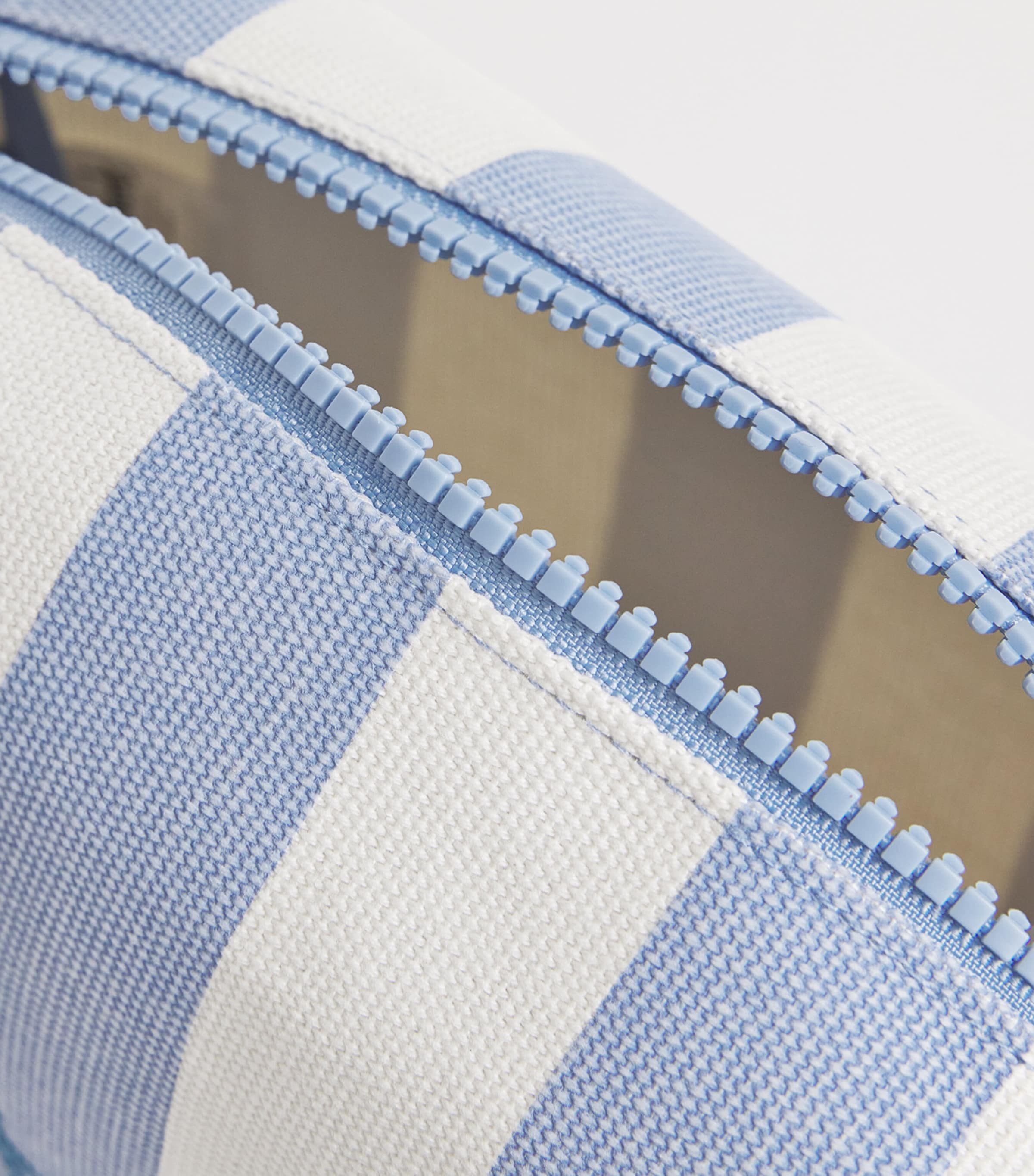 Cotton Stripe Logo Cosmetics Bag BLUE Image 3