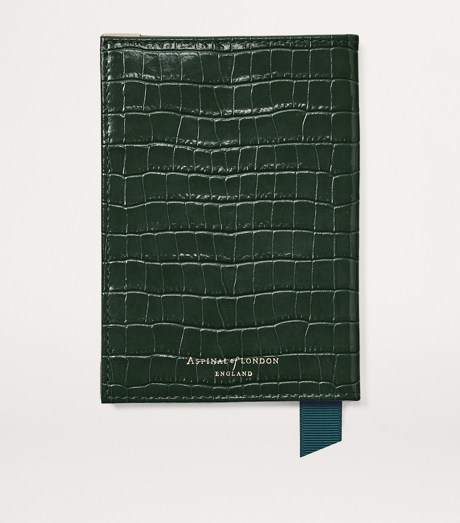Leather Passport Cover EVERGREEN Image 2
