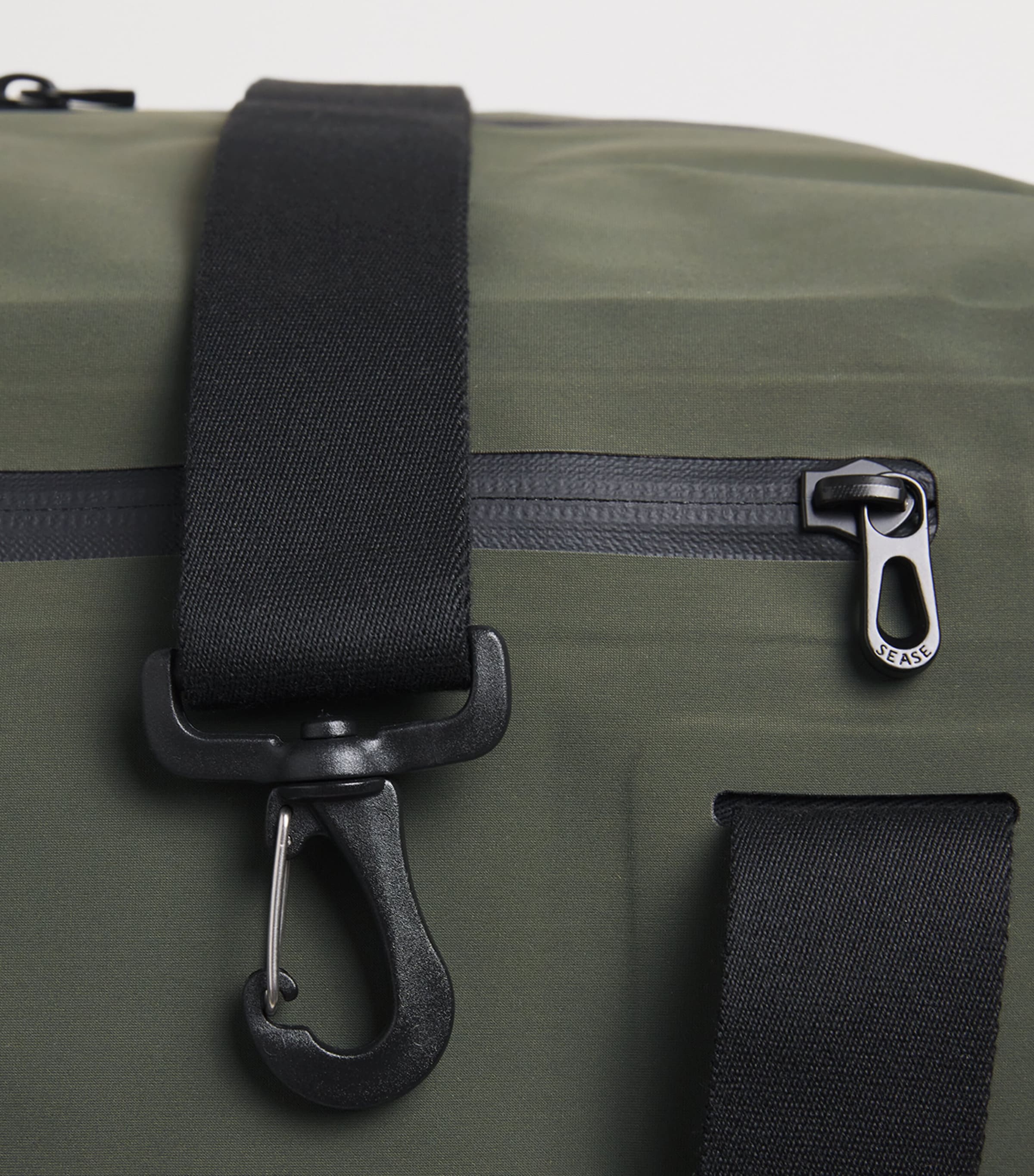 Waterproof Mission Holdall G11 BOTTLE GREEN Image 6