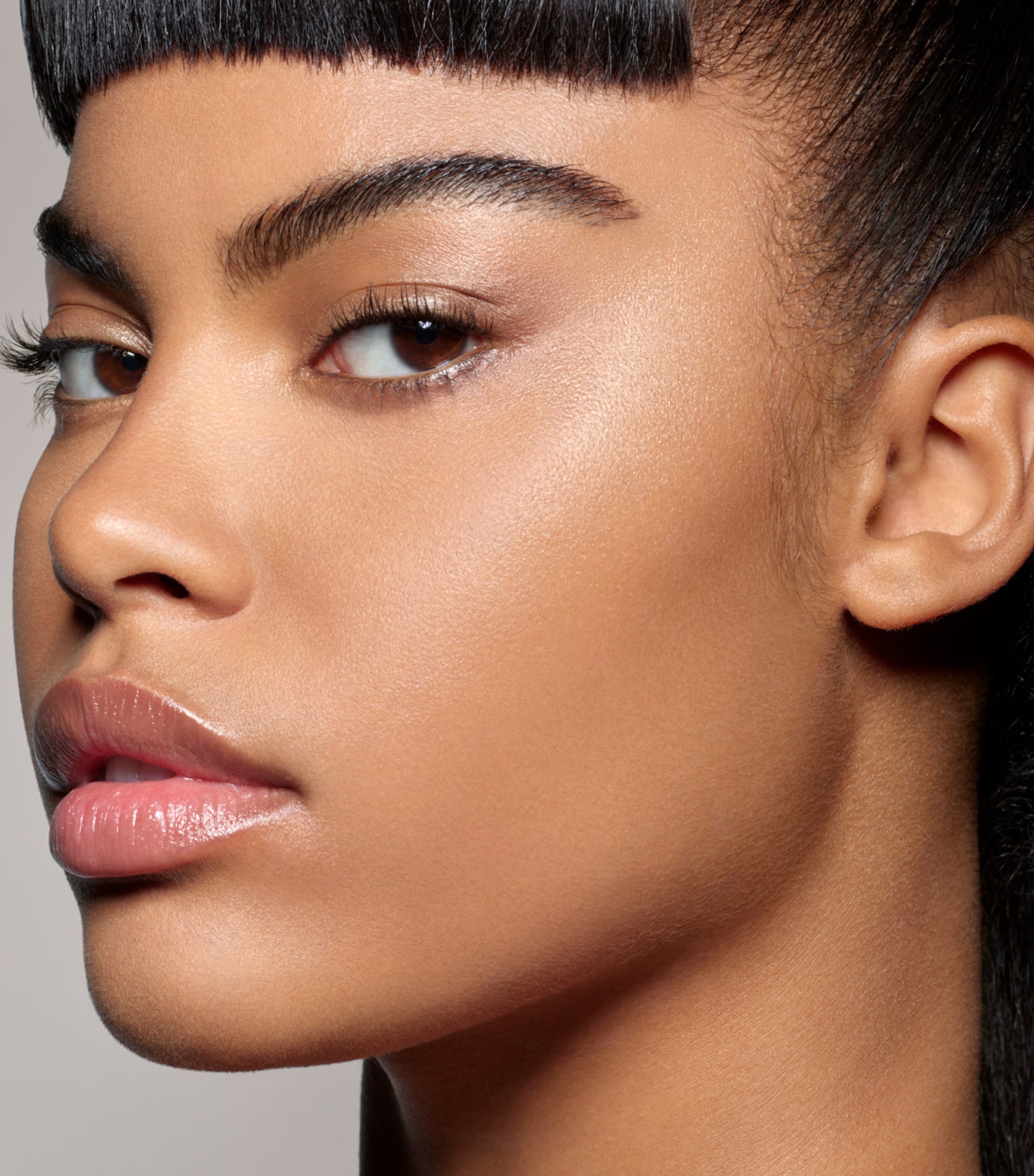 Skin Fetish: Sublime Perfection Setting Powder (5g) MEDIUM 3 Image 3