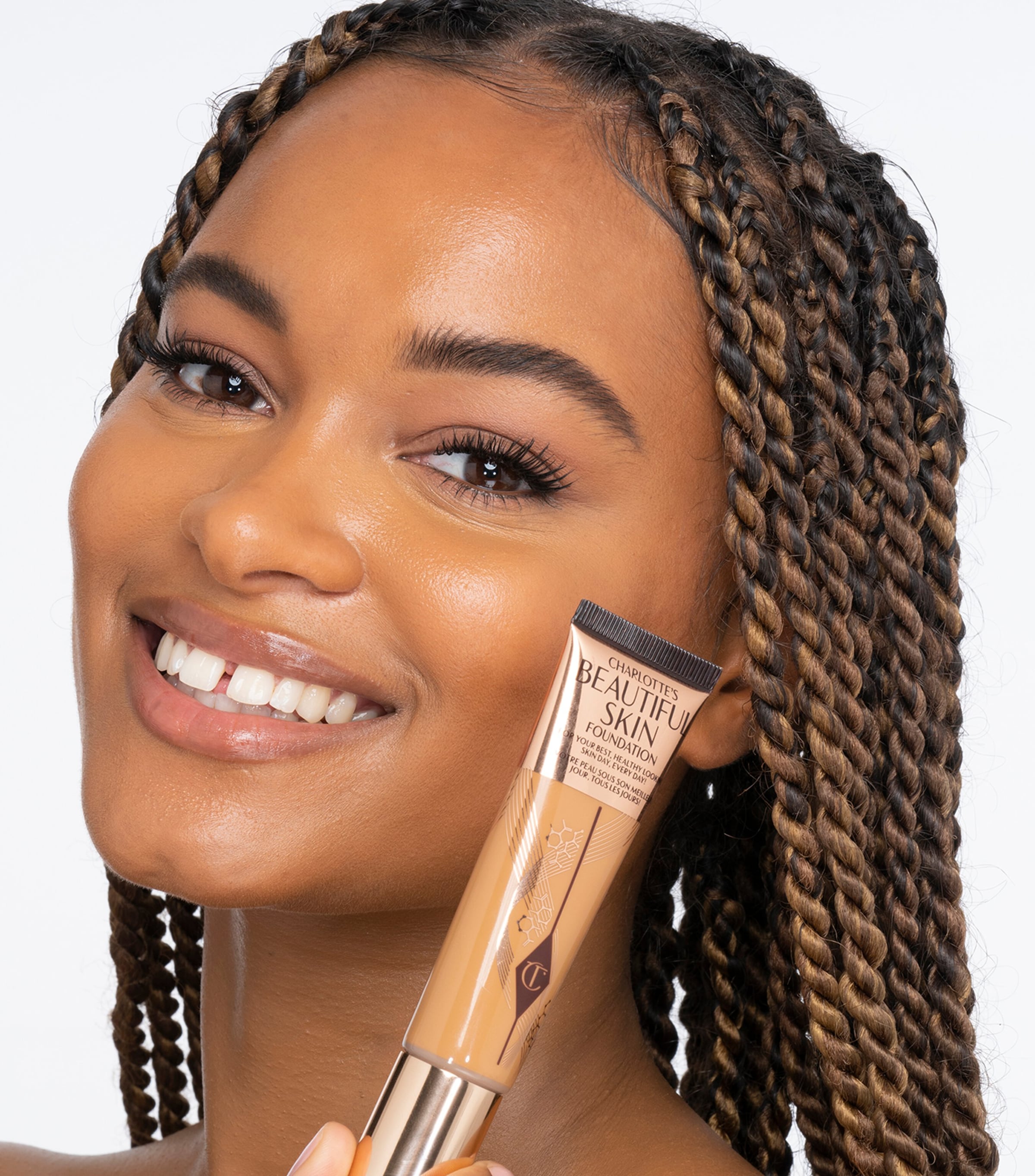 Charlotte Tilbury Charlotte's Beautiful Skin Foundation Neutral Image 4