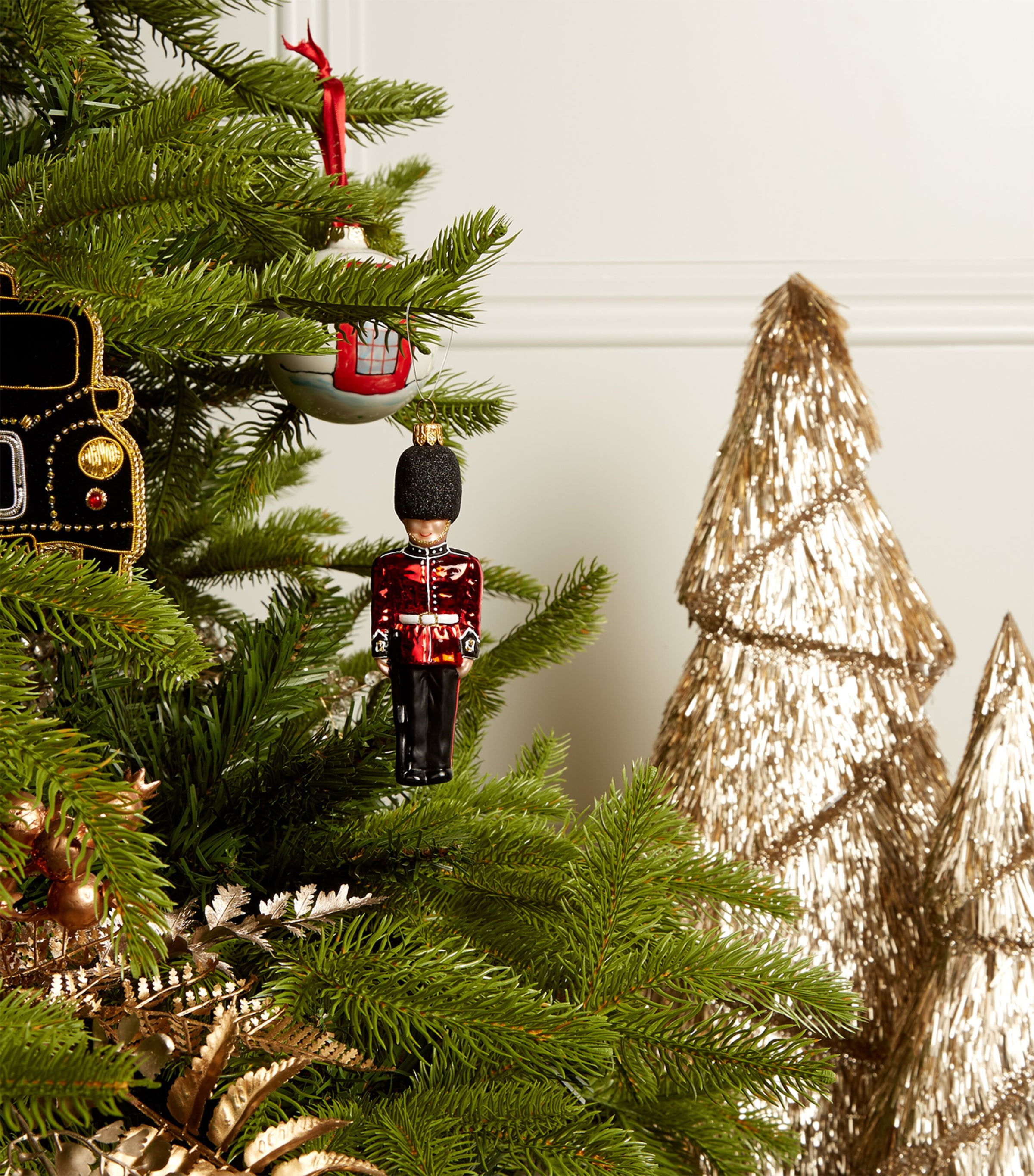 Queen's Guard Decoration MULTI Image 6