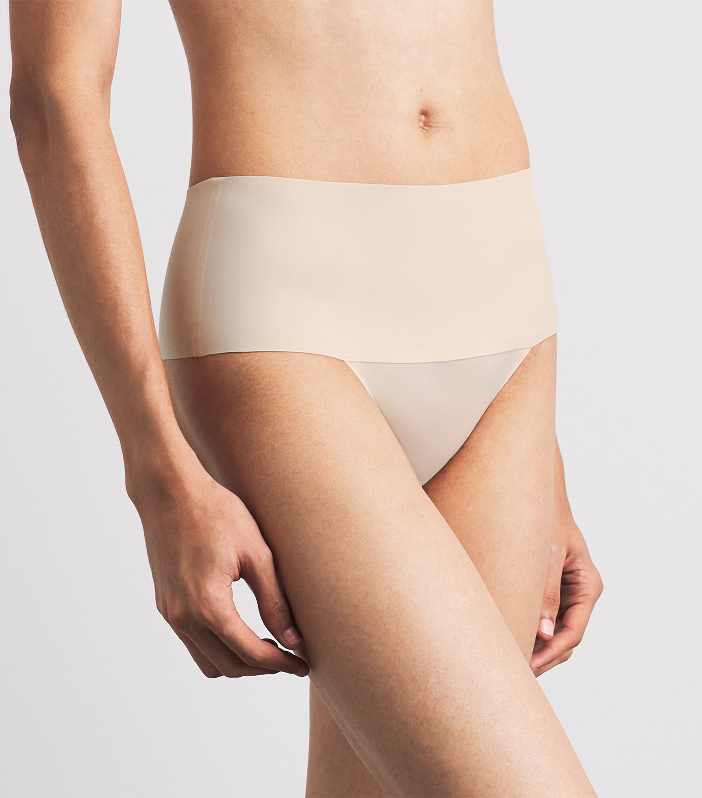 SPANX Womens SPANXsupersmooth Undie-tectable Thong Toasted Coconut Image 2