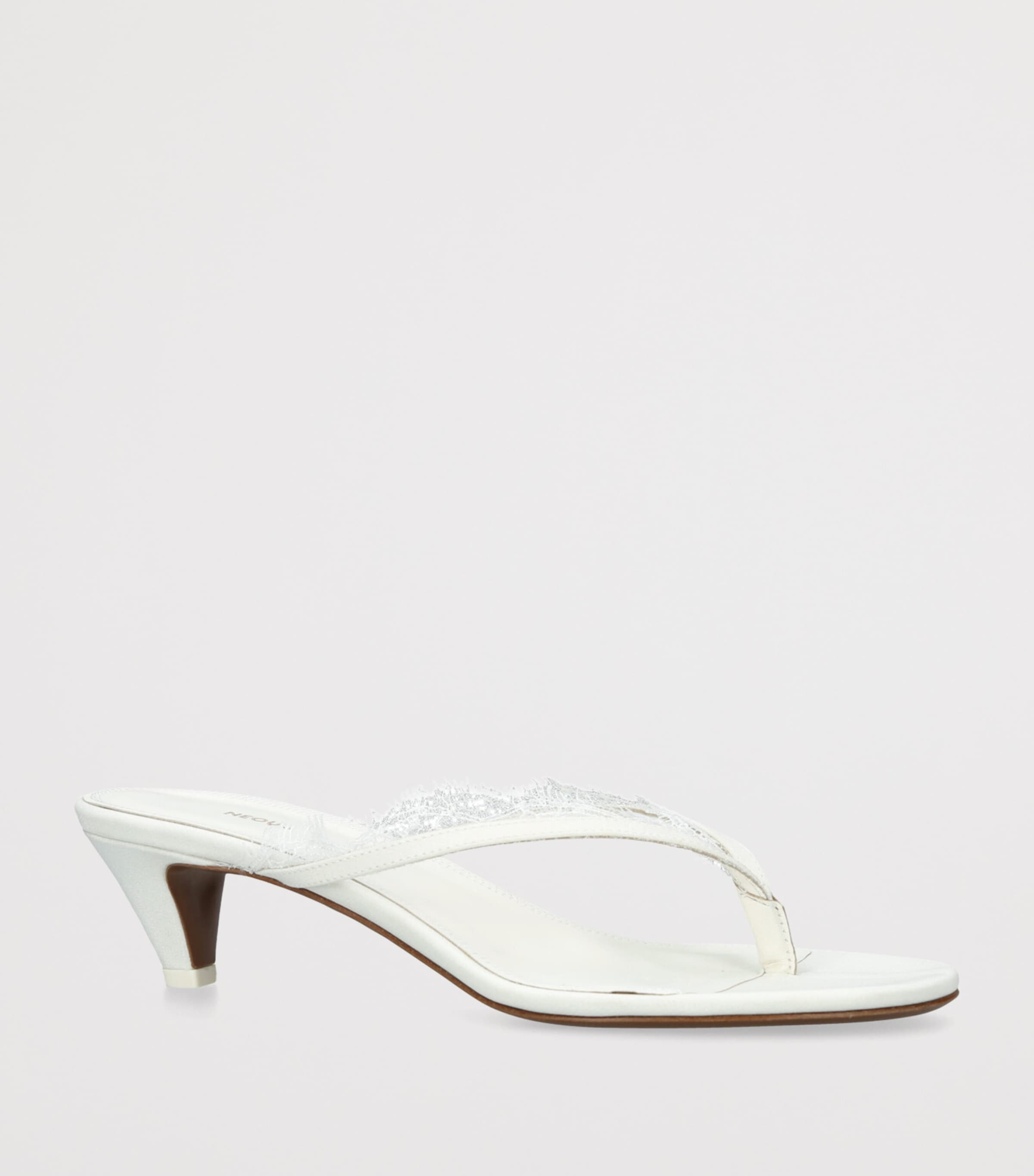 NEOUS Lace-Trim Kalliope Sandals 40 Cream Image 3