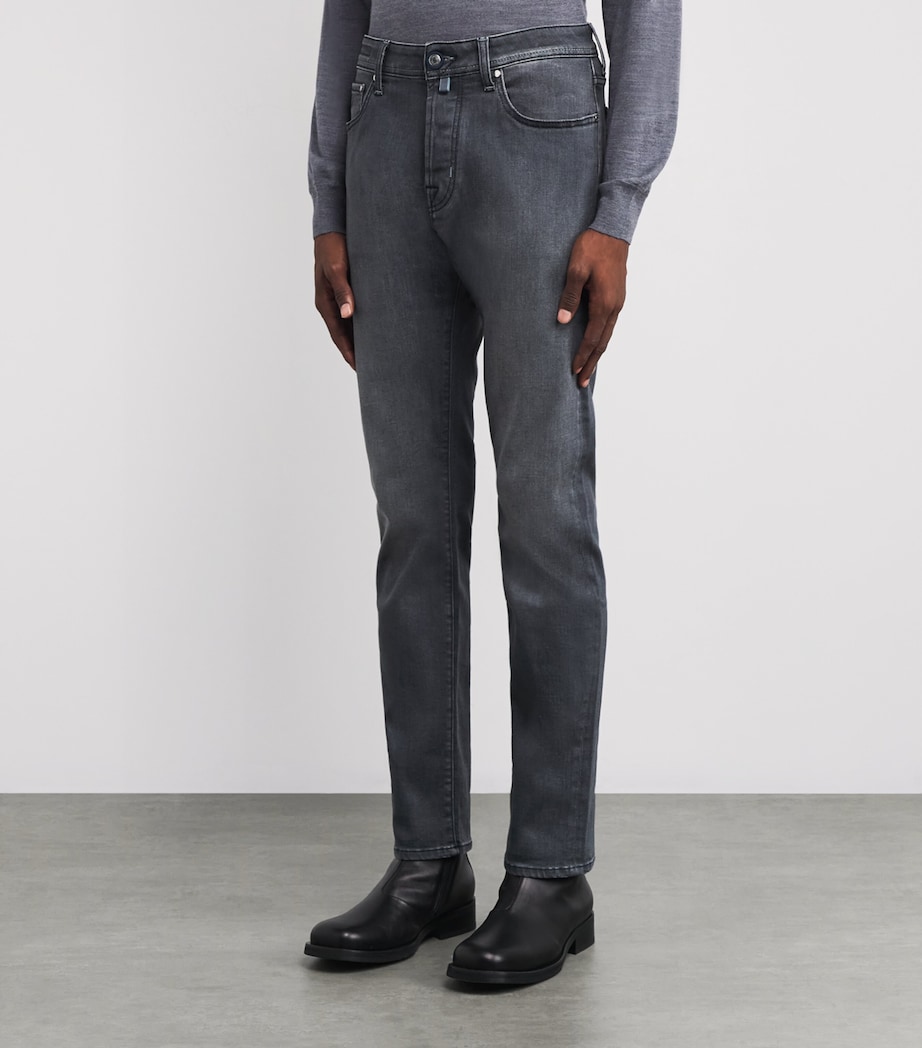 Pony-Patch Bard Slim Jeans 800D Image 3