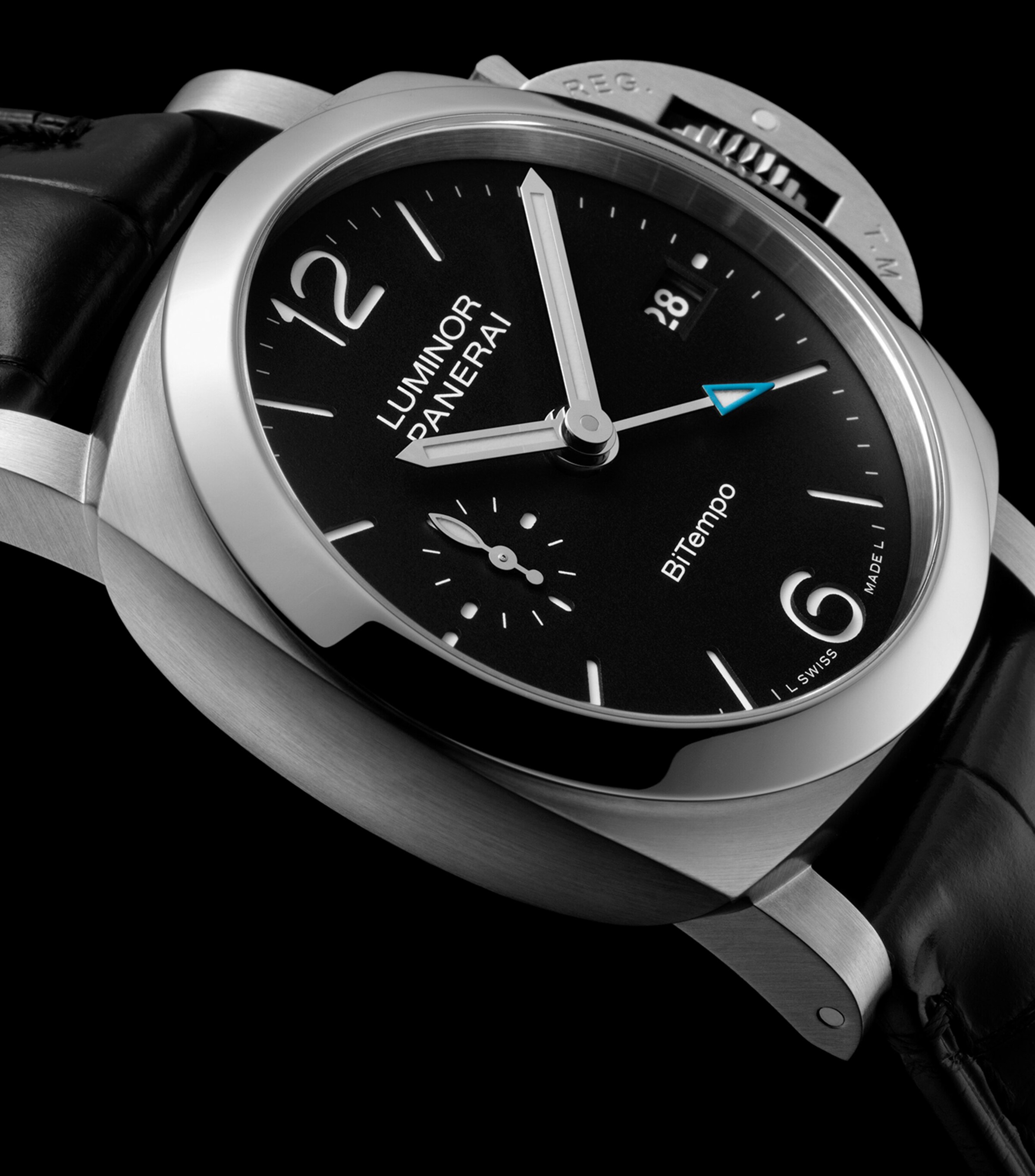 Panerai Stainless Steel Luminor Quaranta BiTempo Watch 40mm Black Image 3