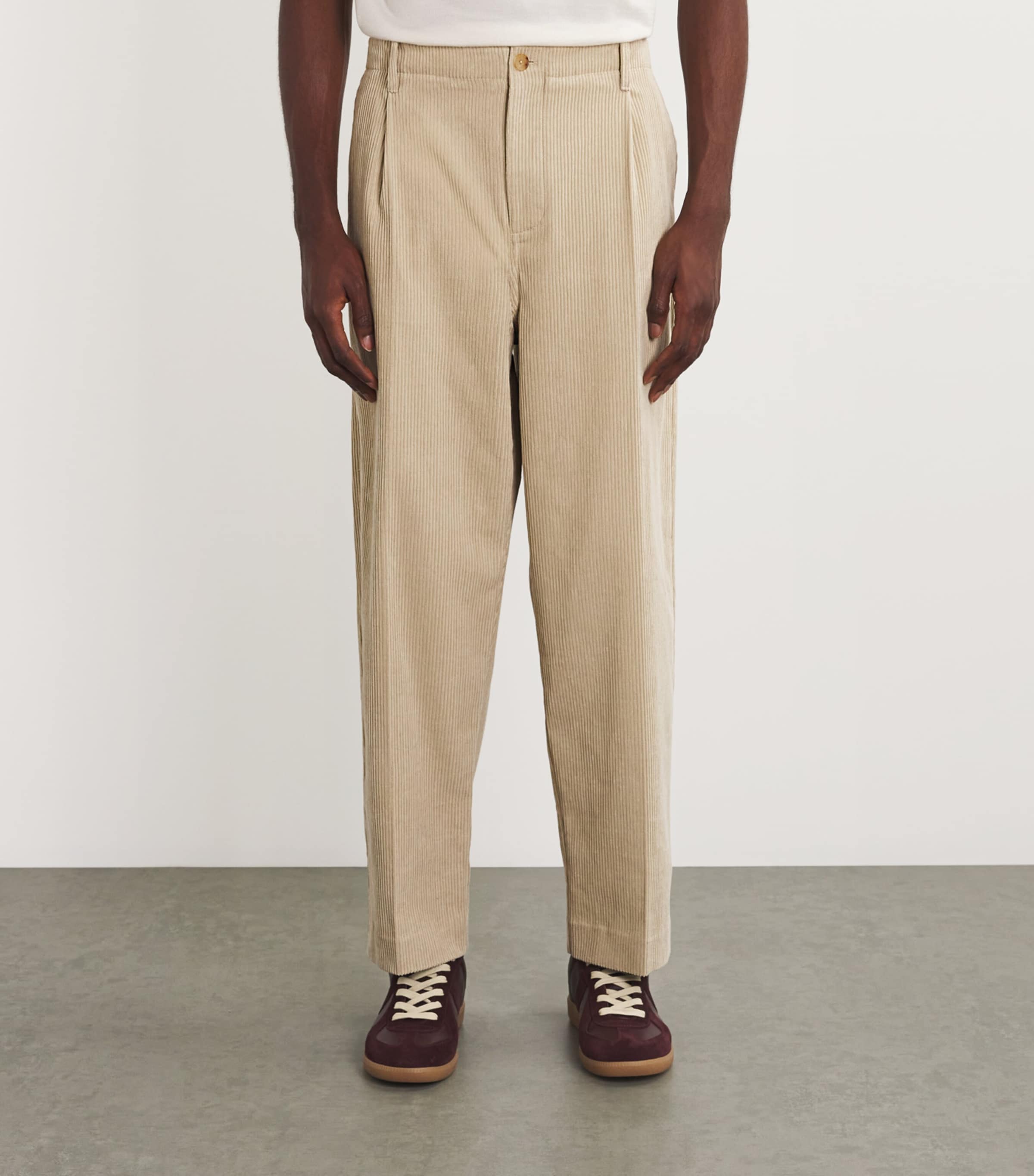 FRAME Mens Corduroy Pleated Tapered Trousers Dove Image 3