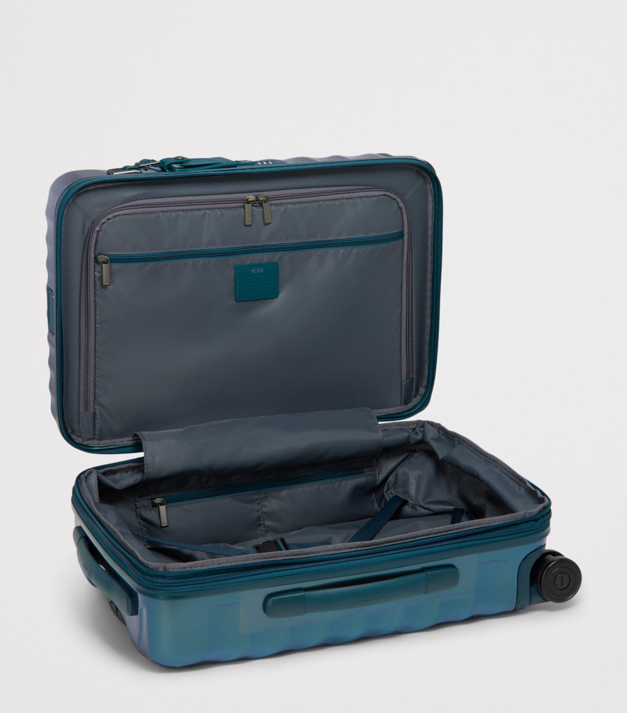 19 Degree International Cabin Suitcase (55cm) BLUE IRIDESCENT A866 Image 2