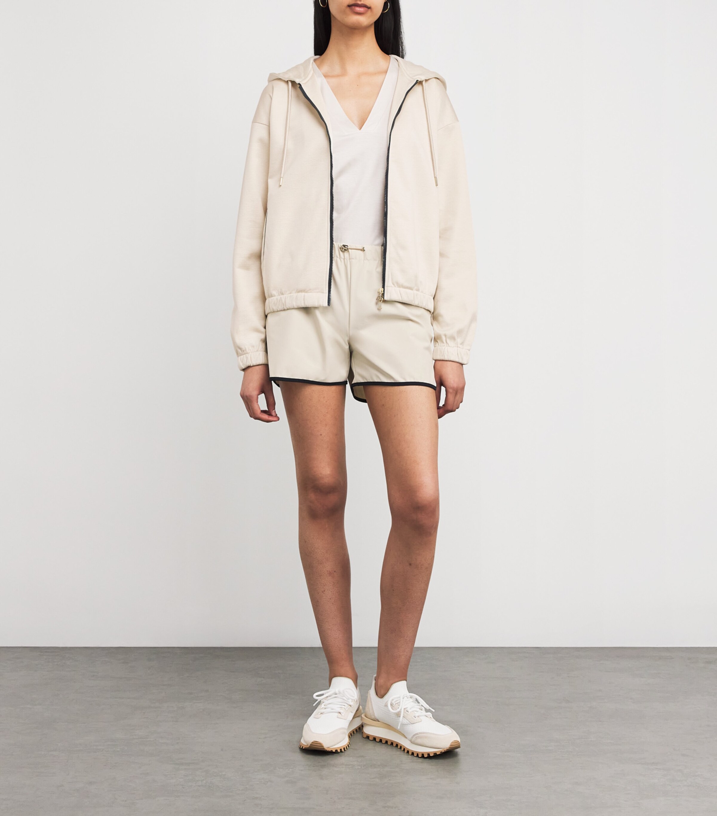 Stretch-Nylon Running Shorts SABBIA Image 2