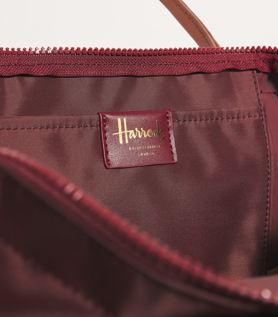 Medium Nylon Tote Bag OXBLOOD Image 7