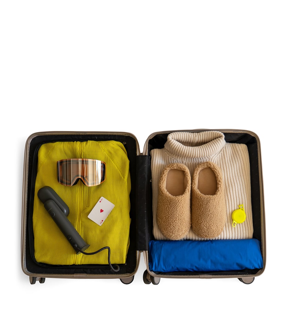 Cirrus Lite Handheld Travel Steamer CHARCOAL Image 4