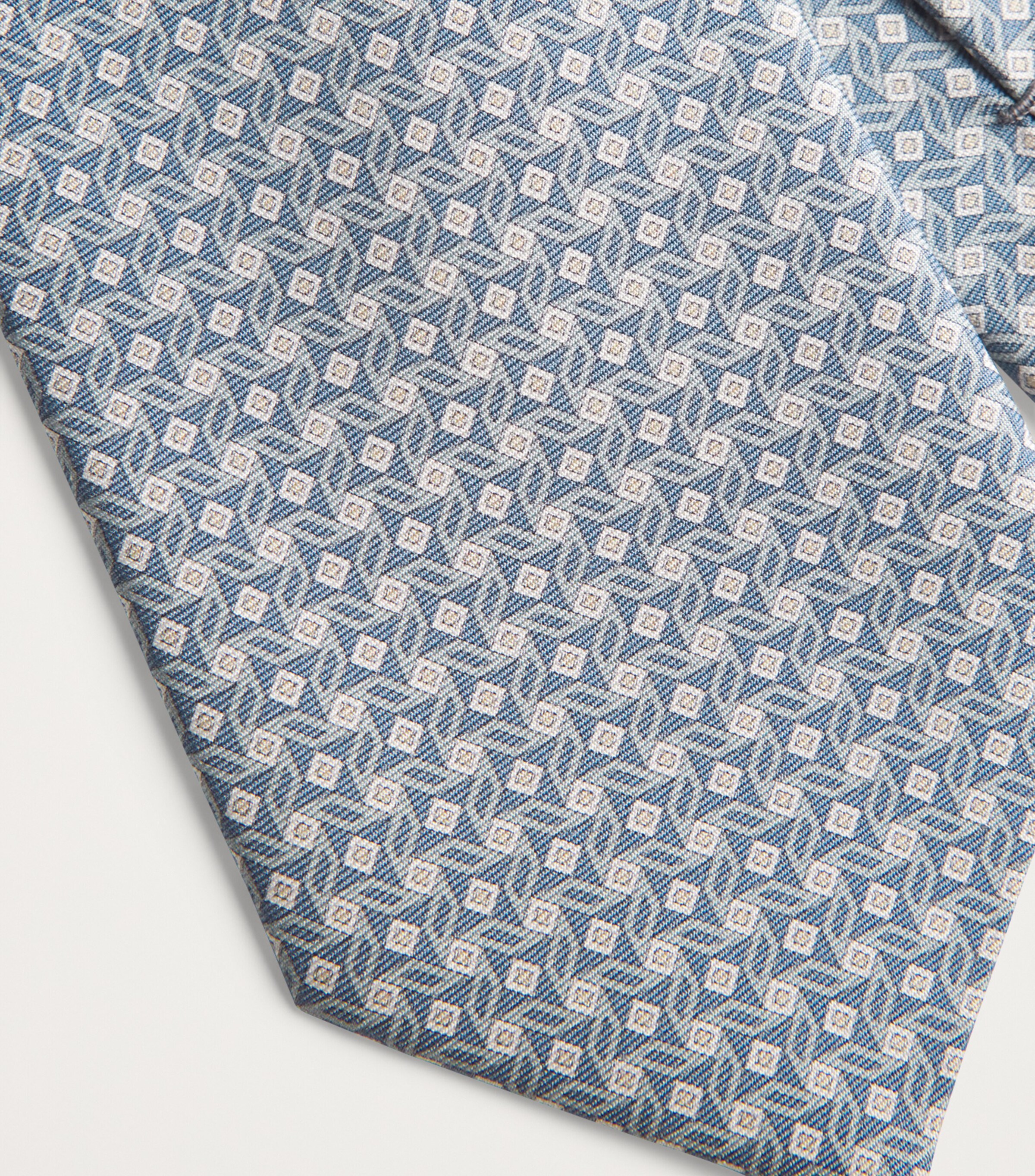 Canali Silk Jacquard Tie Image 4