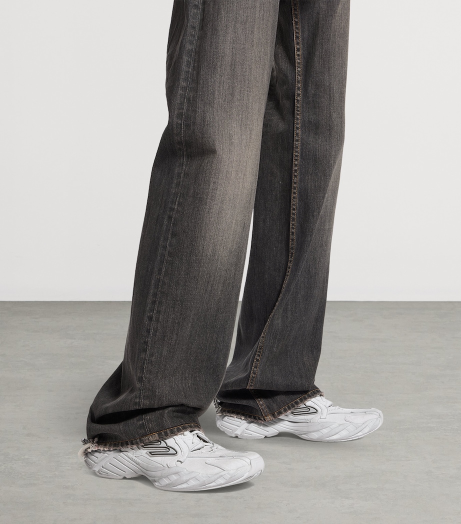 Suede Monday Sneakers 1011 Image 2