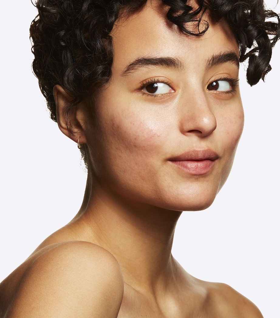 Studio Tech Foundation NC30 Image 6