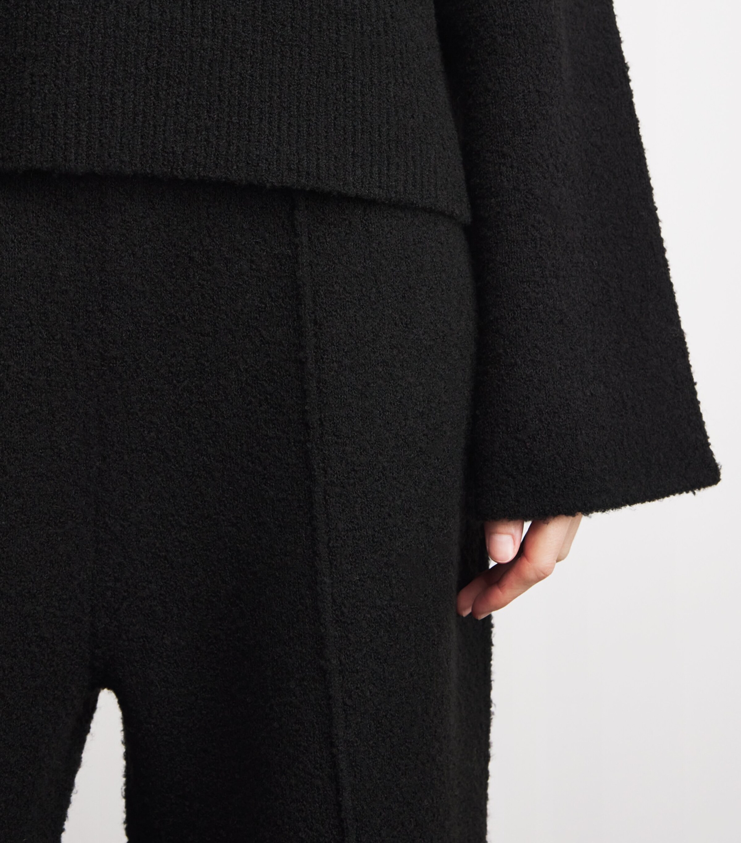 Wool-Blend Wide-Leg Trousers 001 BLACK Image 6