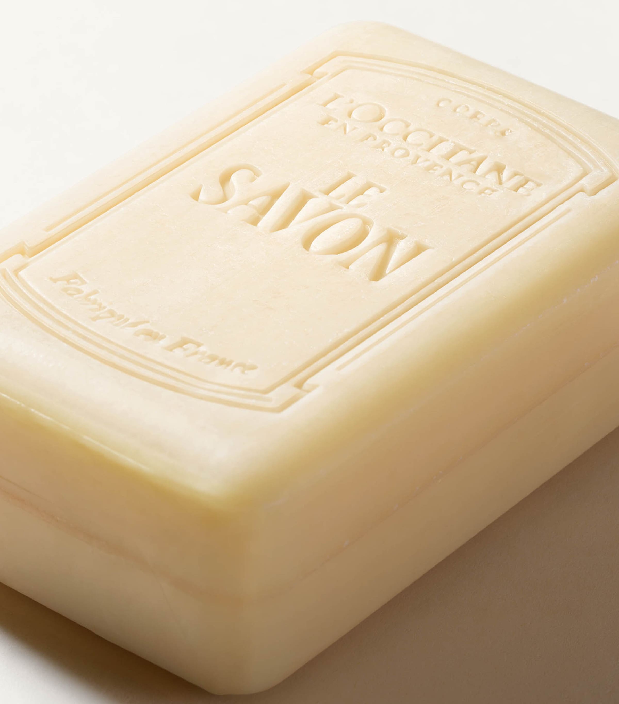 L'Occitane Verbena Extra Gentle Body Soap (250g) Image 3