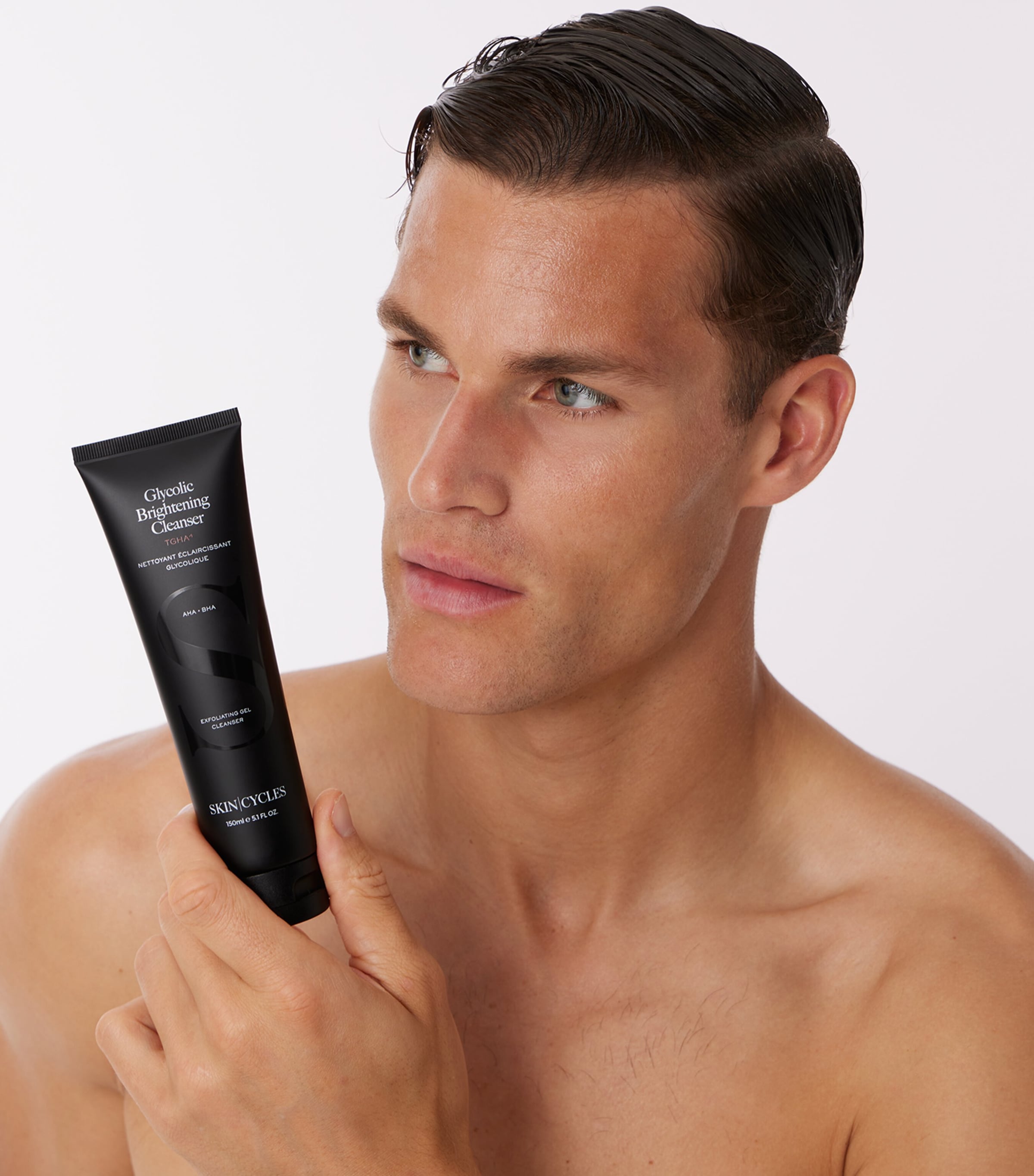 Glycolic Brightening Gel Cleanser (150ml) NO COLOUR Image 2