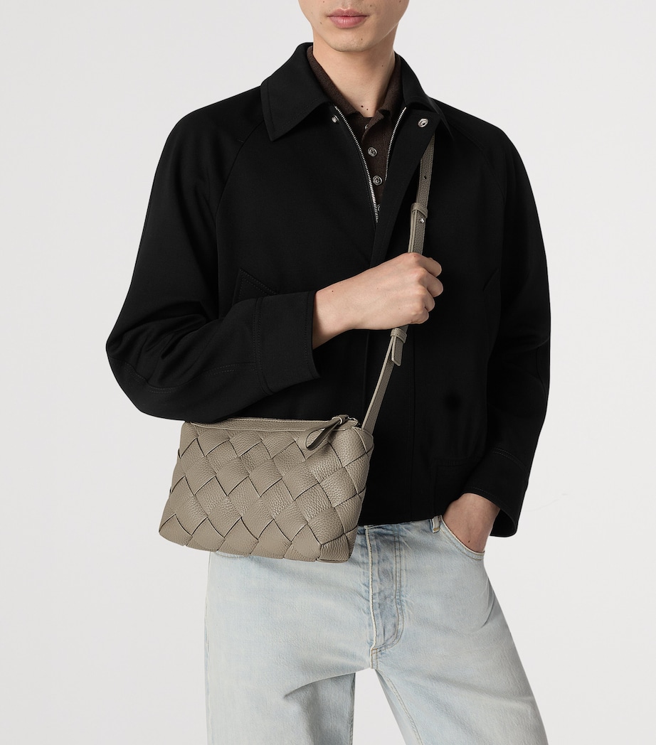 Small Leather Zipped Diago Messenger Bag 2816 Image 2