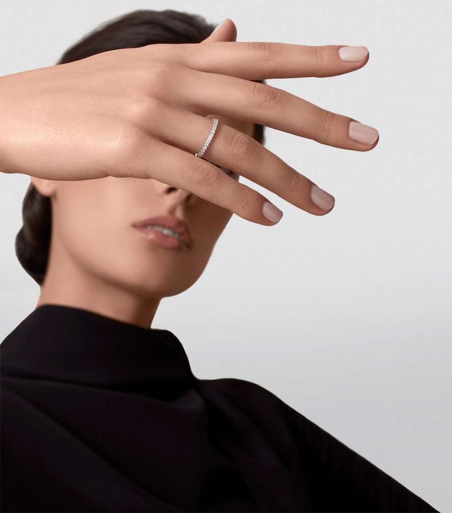 Platinum and Diamond Étincelle de Cartier Wedding Band SILVER Image 4