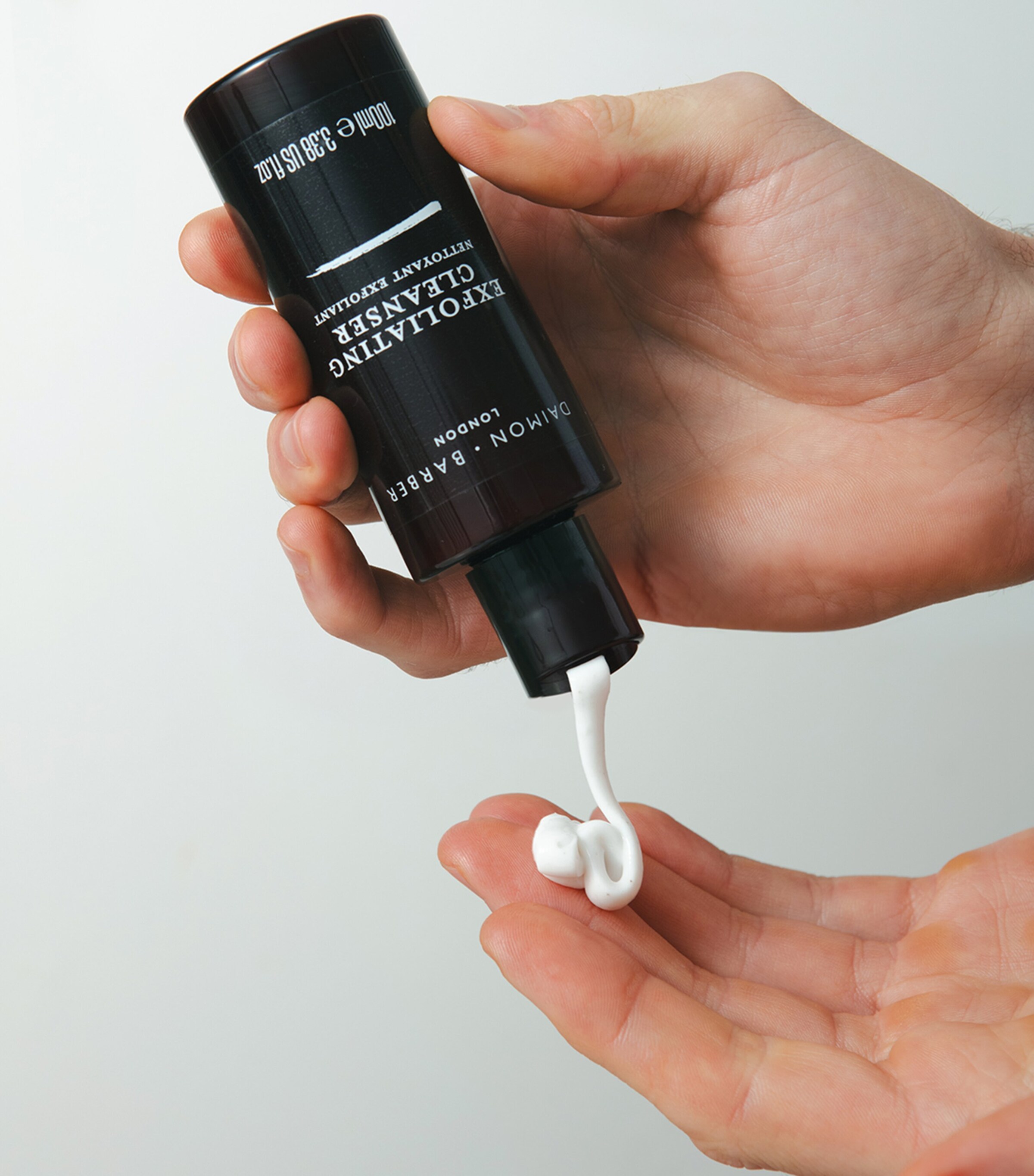 Exfoliating Cleanser (100ml) NO COLOUR Image 3