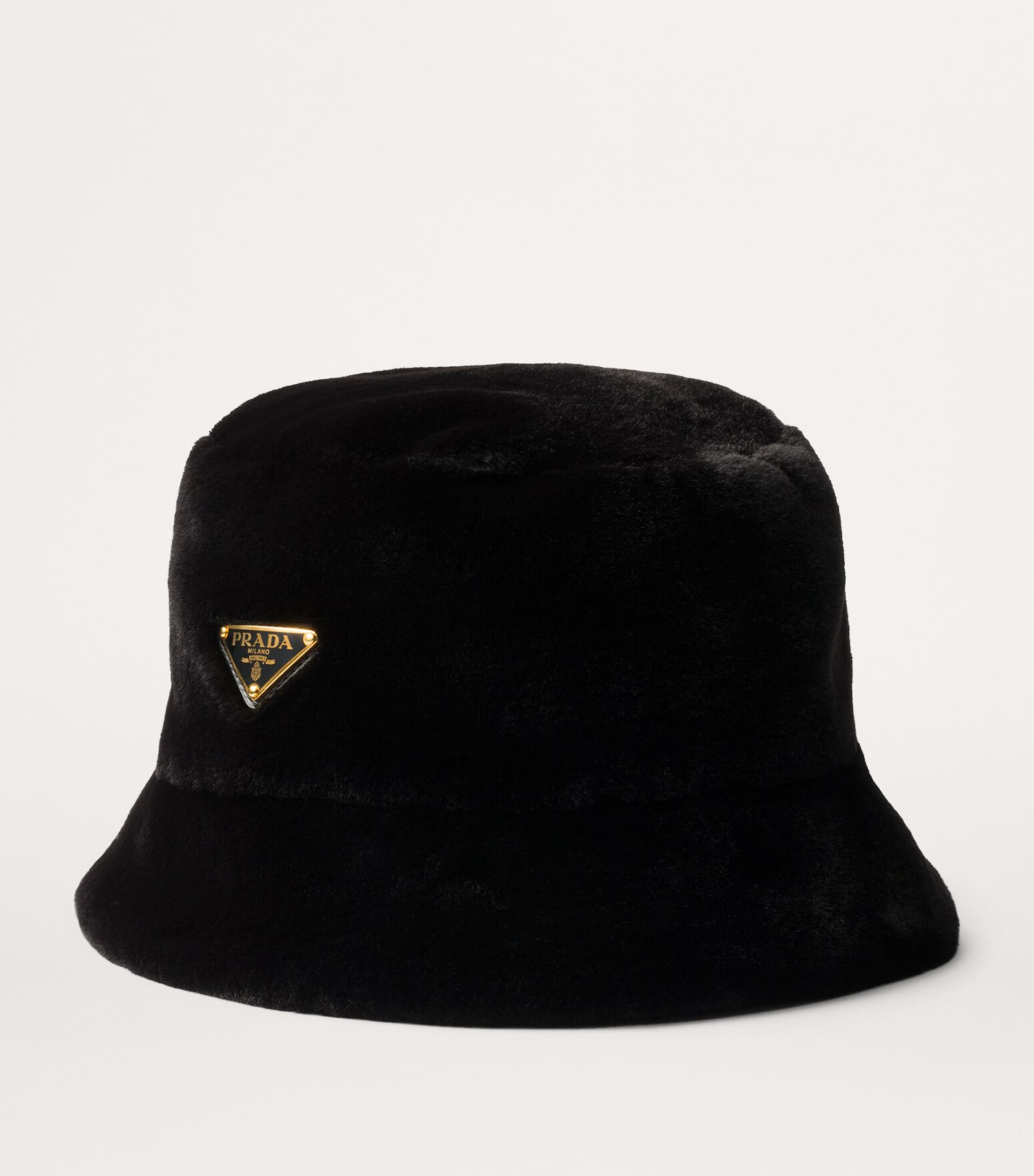 Prada bucket hat fur sale