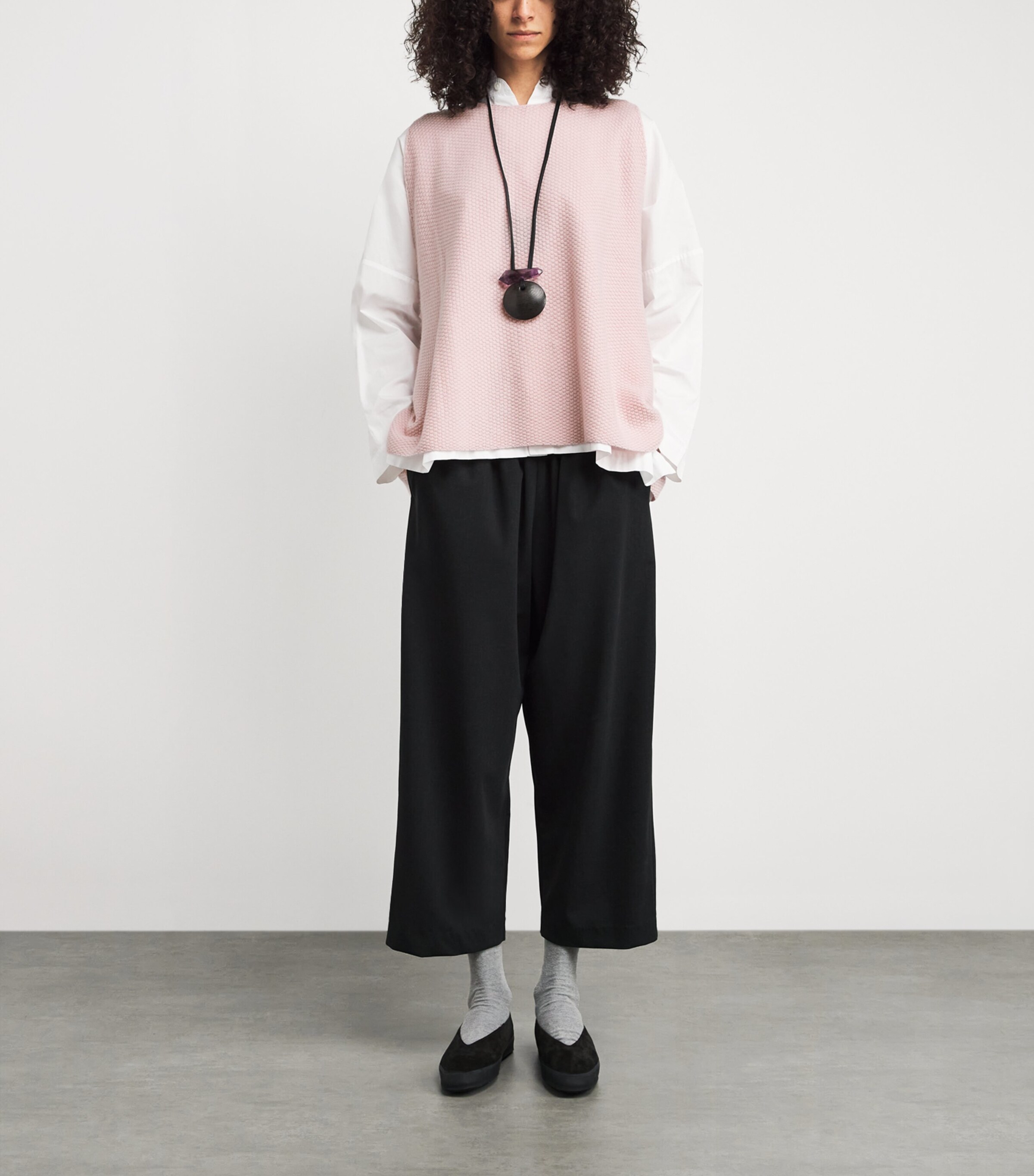 Cashmere A-Line Sweater Vest CHERRYBLOS Image 2