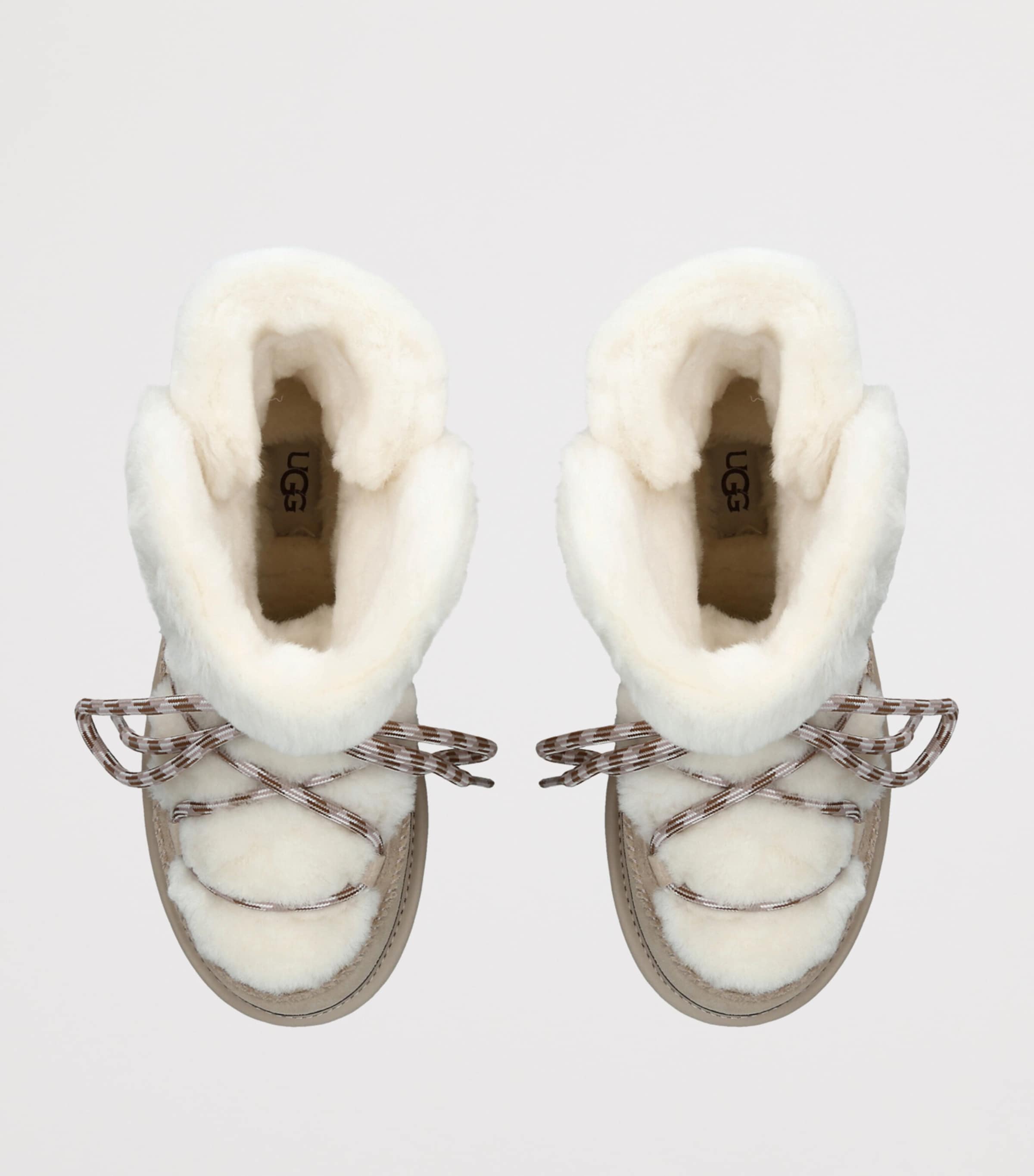UGG Classic Tread Fluffed Boots Grey/light Image 3