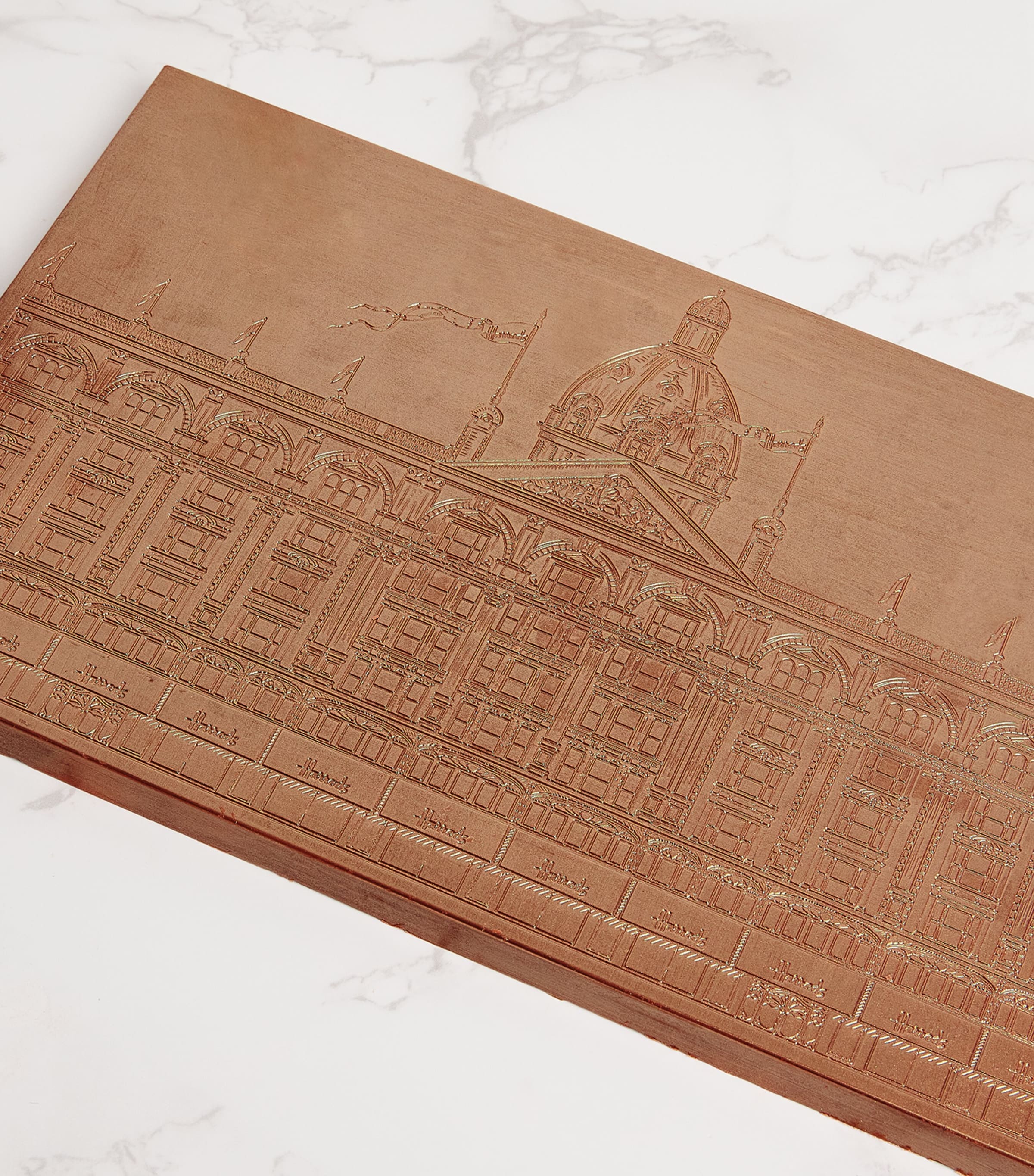 Harrods The Harrods Chocolate Bar (500g) Image 2