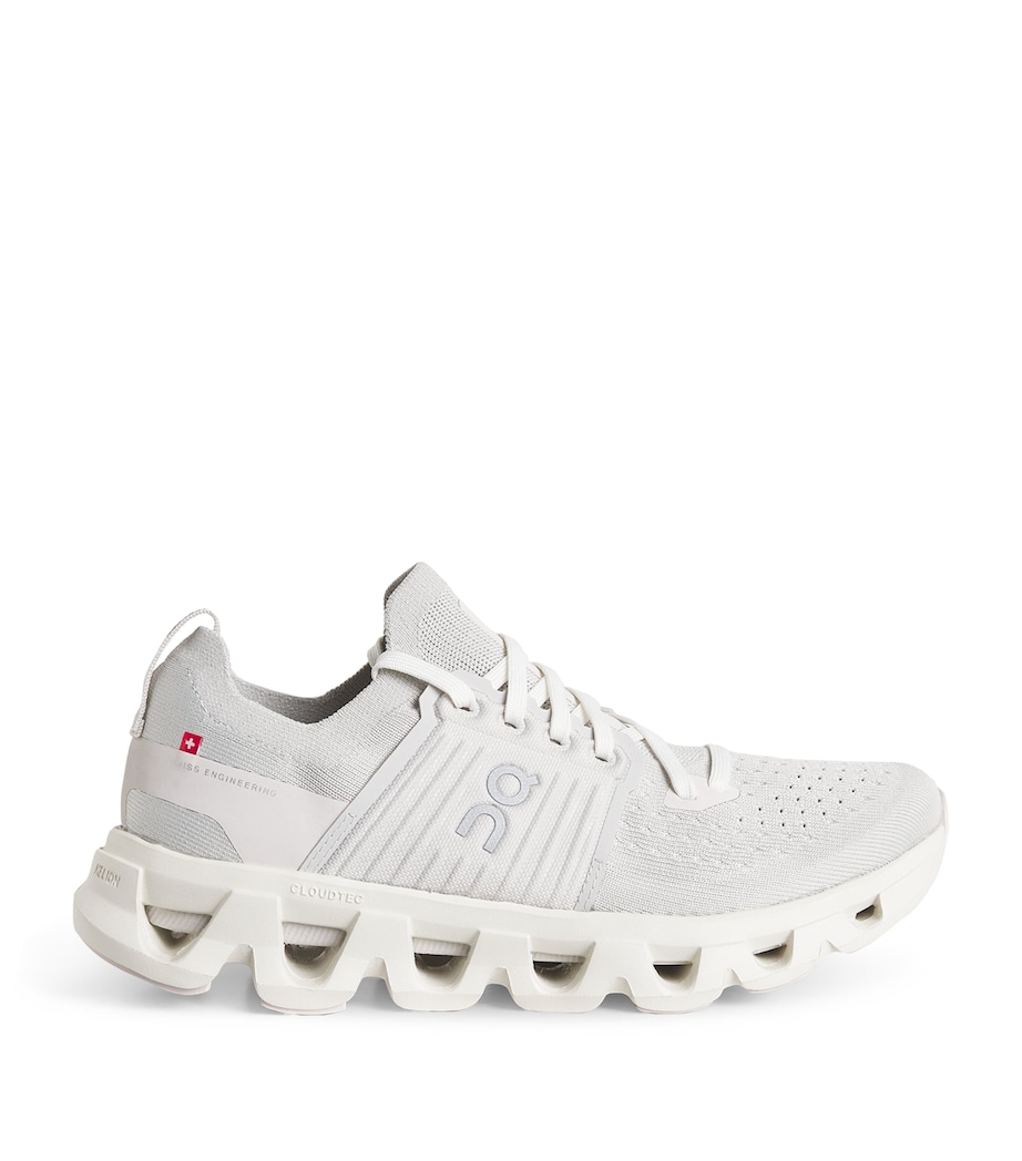 Cloudswift 4 Trainers WOLF | SAND Image 1