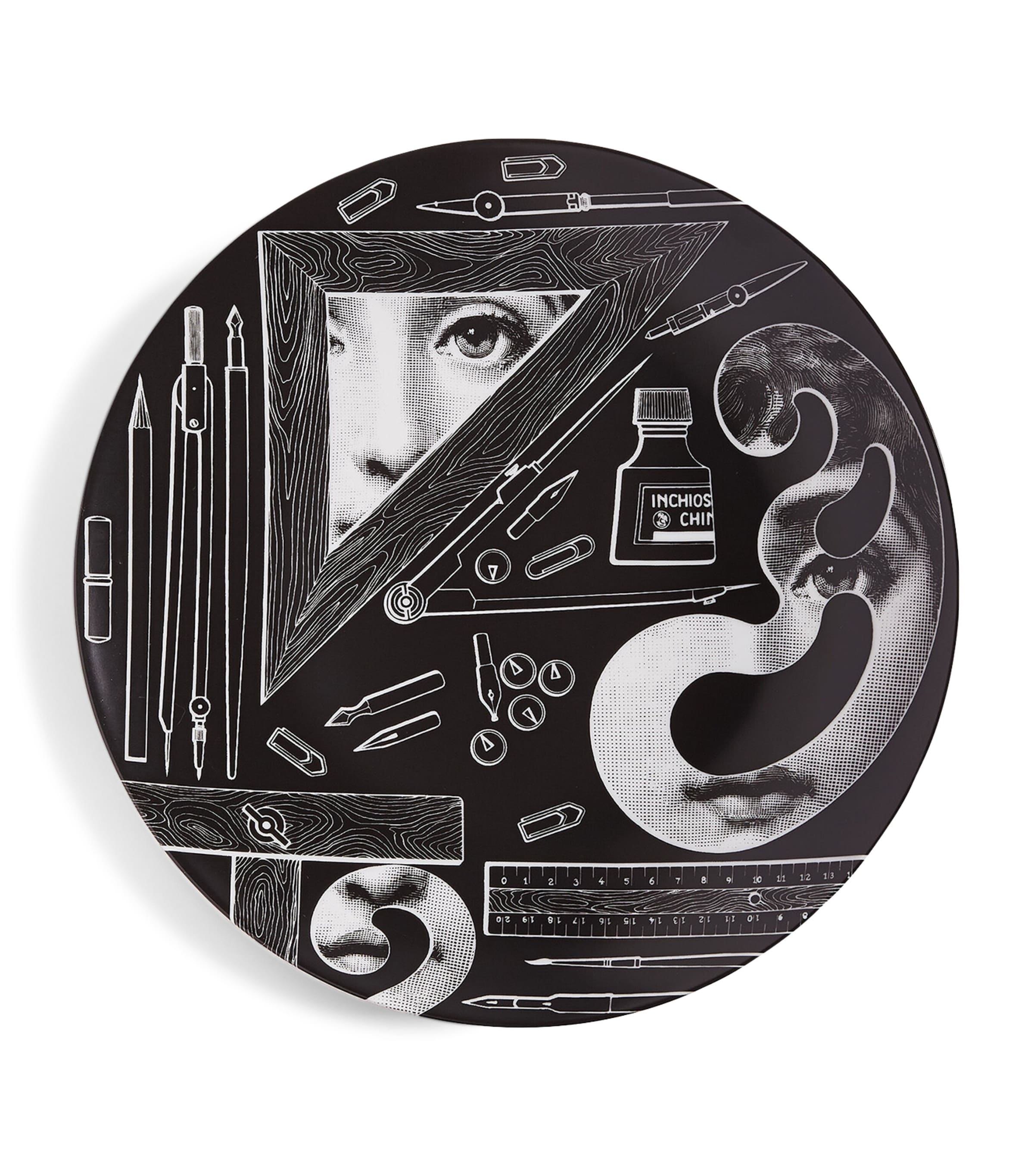 Fornasetti Tema e Variazioni No. 334 Wall Plate (26cm) | Home Accessories | Wall Plates | Designers | Fornasetti