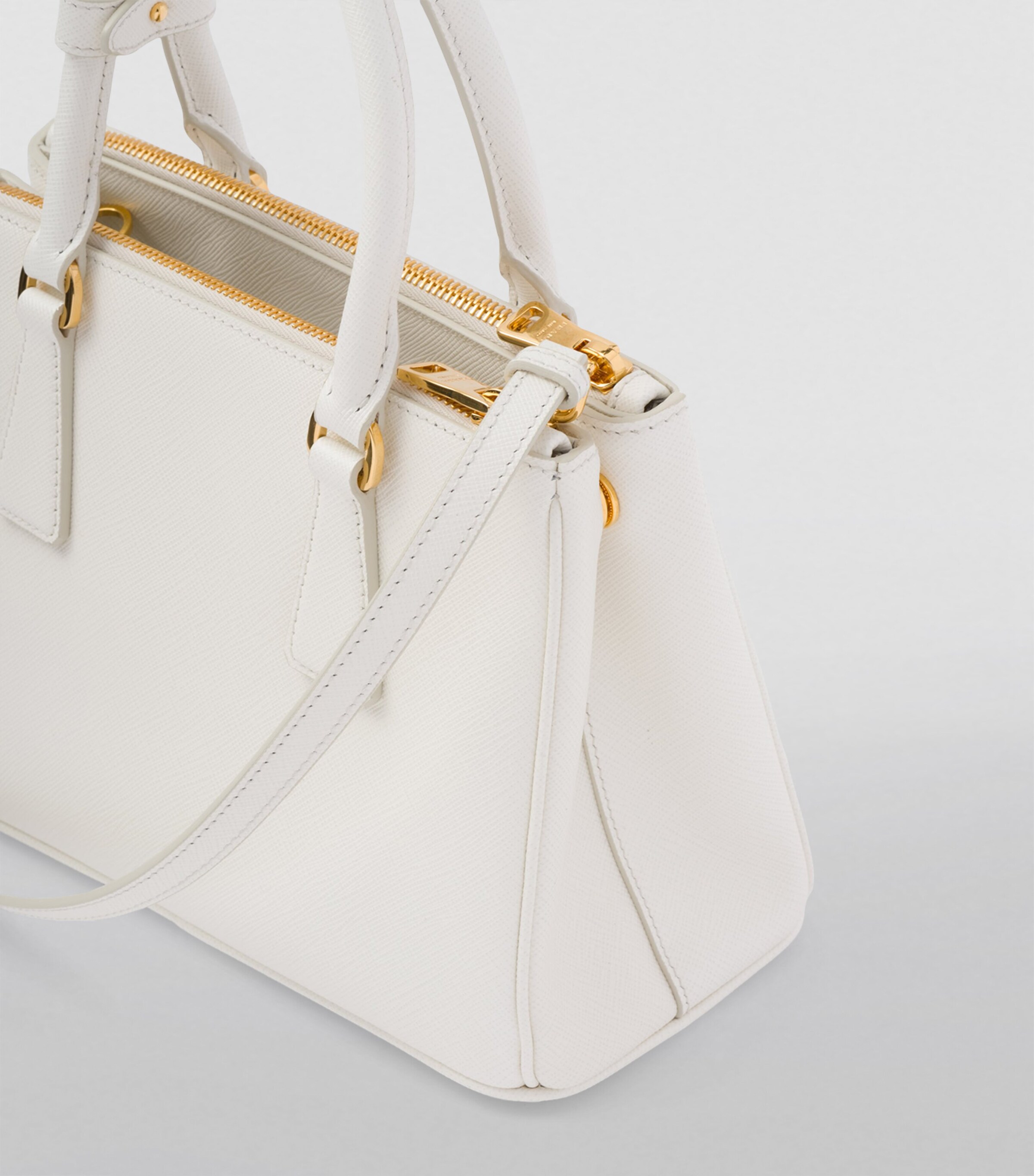 Small Leather Galleria Saffiano Top-Handle Bag F0009 Image 5