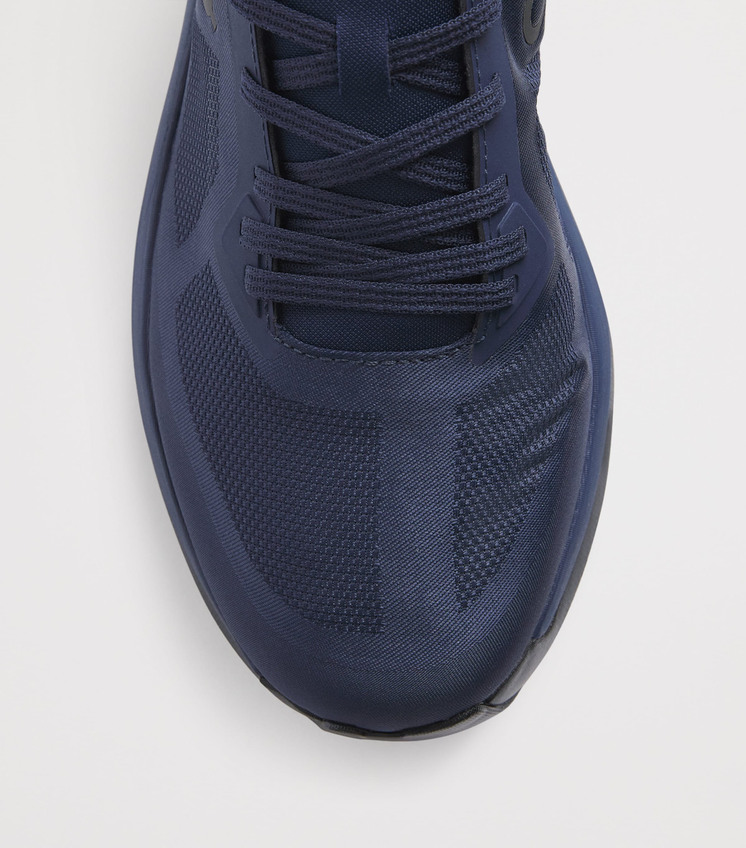 On Mens Cloudzone Trainers Midight I Black Image 6