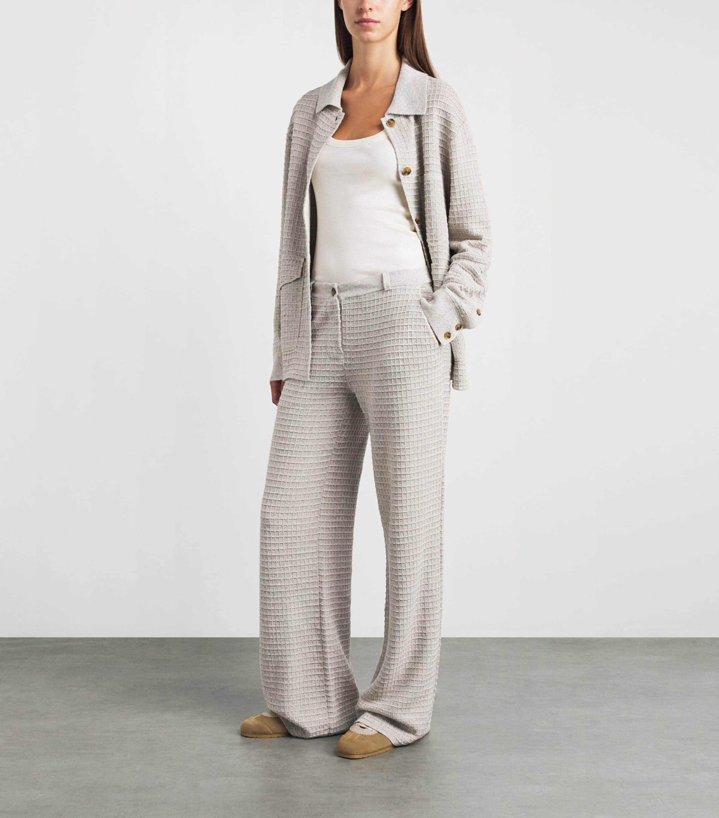 Guest In Residence Womens Linen-Silk Waffle Work Trousers Cream/sandstone Image 2
