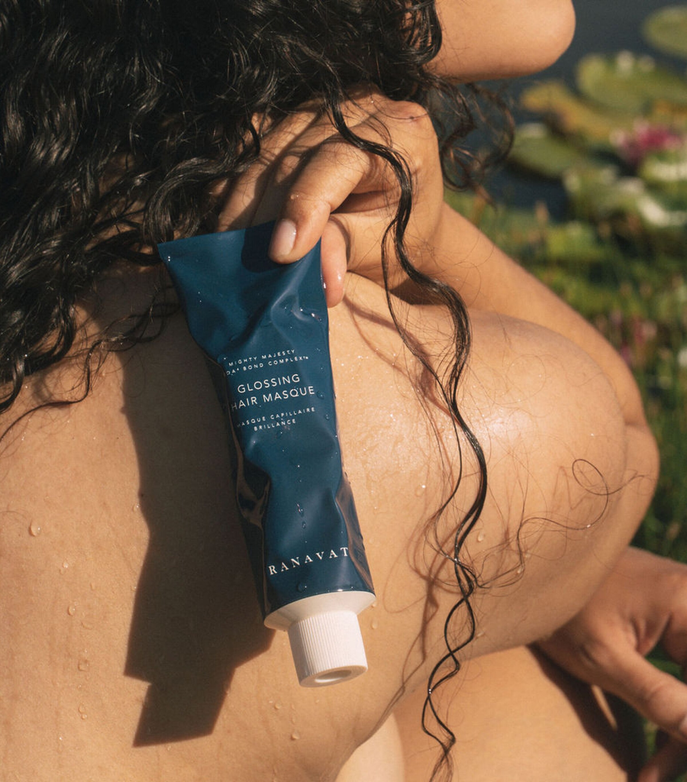 Mighty Majesty Glossing Hair Masque (150ml) NO COLOUR Image 2