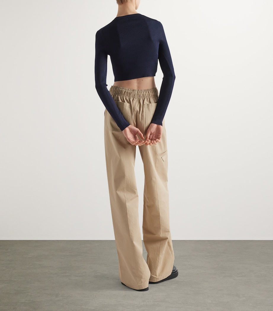 Silk Cropped Logo Sweater F0008 Image 4