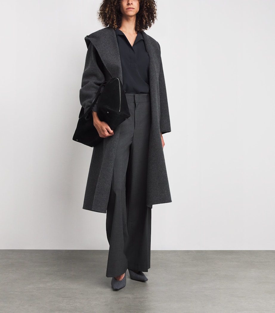 Silk V-Neck Collared Shirt ULTRAMARINE Image 2