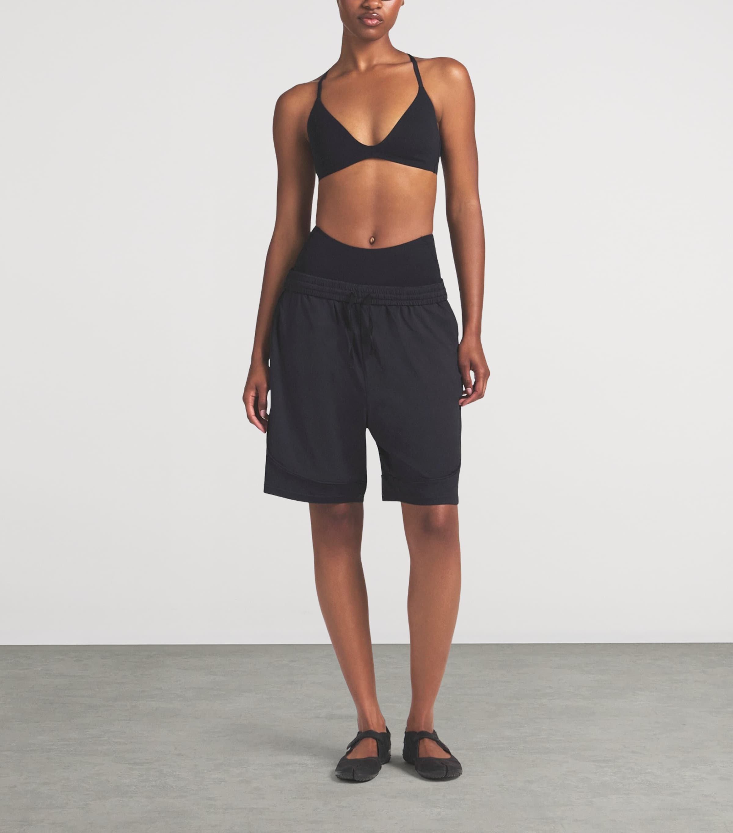 NikeSKIMS Womens NikeSKIMS Airy Relaxed Shorts Obsidian Image 2