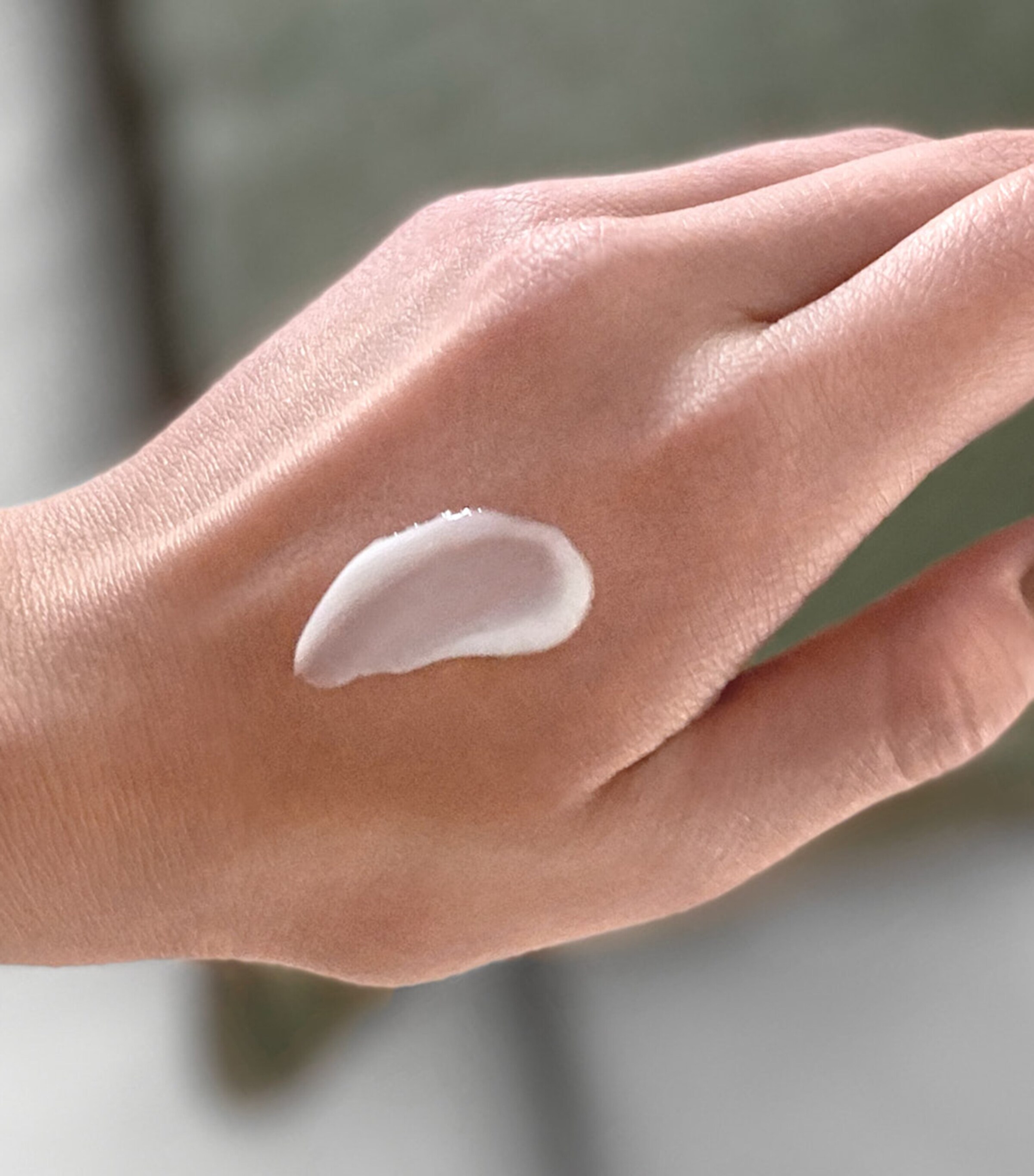 Moisturising Renewal Lotion Nightly Dual-Acid Retexturiser (50ml) NO COLOUR Image 11